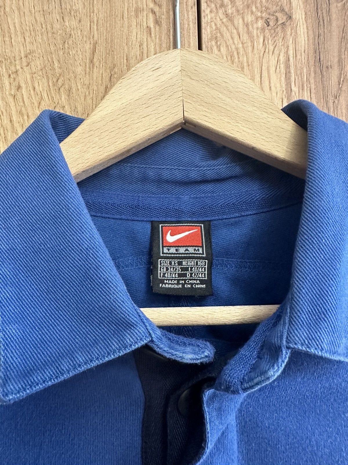 Vintage Nike FC Barcelona Jersey Long Sleeve 90s with number Size US S / EU 44-46 / 1 - 5 Thumbnail