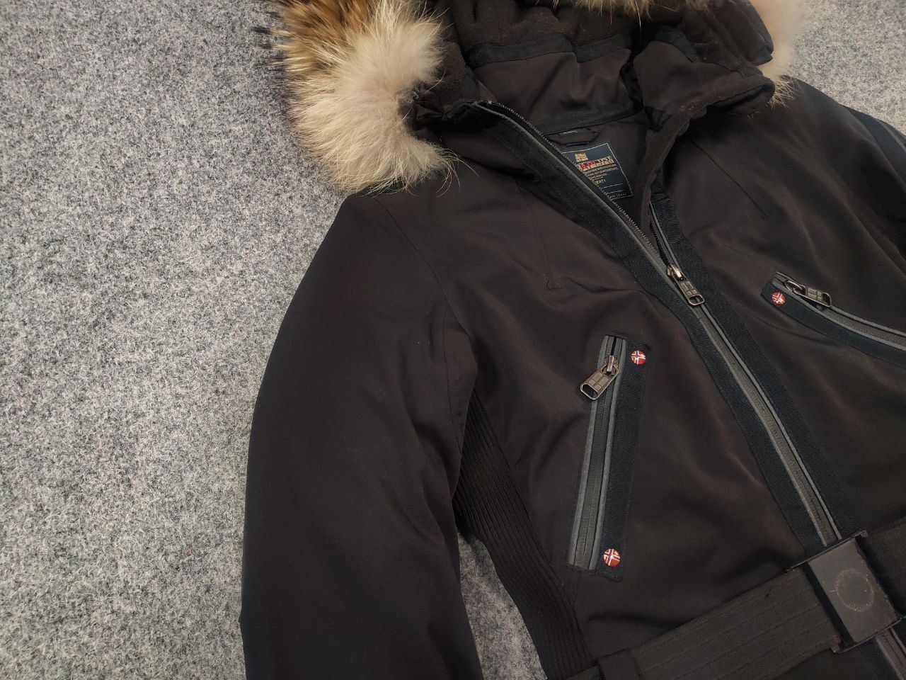 Napapijri Napapijri taped seams Expedition Seams Ski Winter Fur Jacket Size XS / US 0-2 / IT 36-38 - 7 Thumbnail