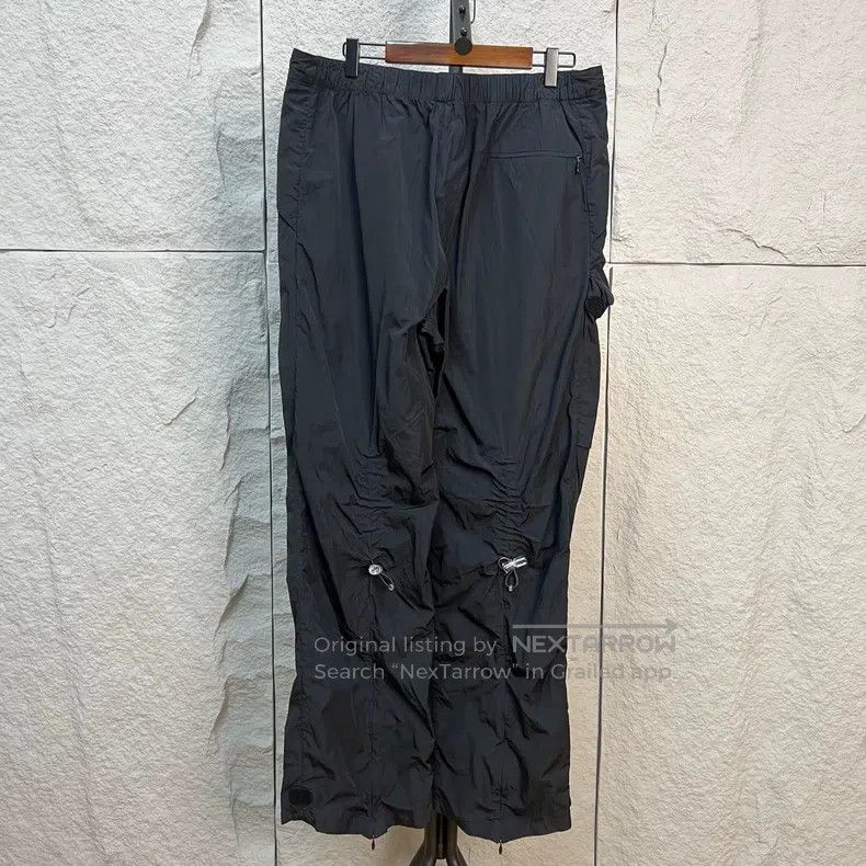 Louis Vuitton Louis Vuitton 2054 series nylon overalls and sports pants Size US 44 / EU 60 - 2 Thumbnail