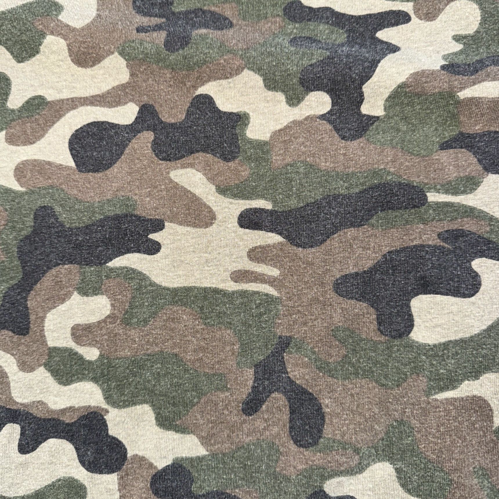 AMO Camo T-Shirt XL Green Camouflage Basic Tee Mid Weight Men Regular XL Mens Shirt Size US XL / EU 56 / 4 - 4 Thumbnail