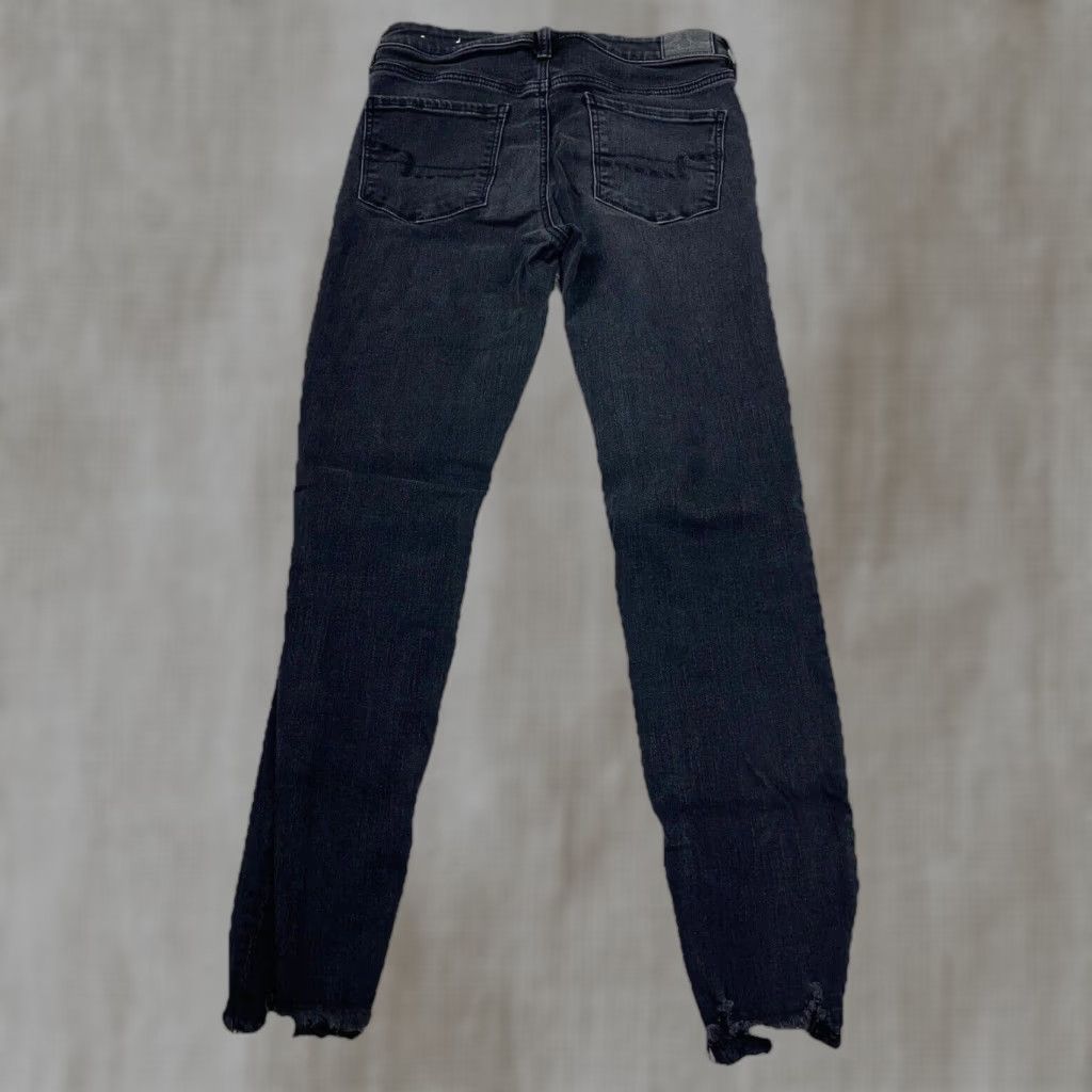 American Eagle Outfitters American Eagle Outfitters Jeans Women 8 Black High Rise Jegging Ripped Distressed Charcoal Wash 5-Pocket Denim Pant Size 30" / US 8 / IT 44 - 1 Thumbnail