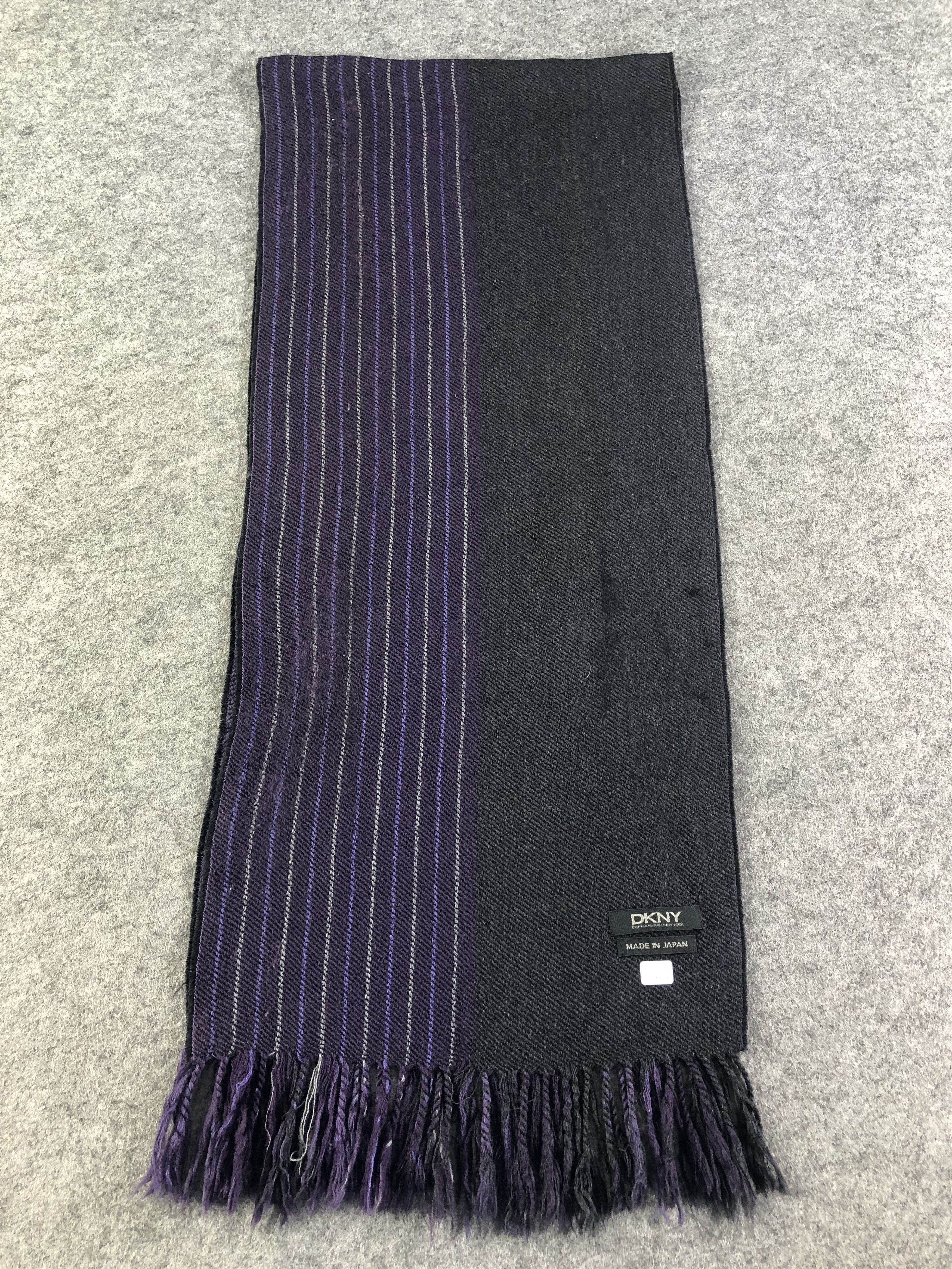 DKNY DKNY Scarf / Muffler / Neckwear Size ONE SIZE - 2 Thumbnail