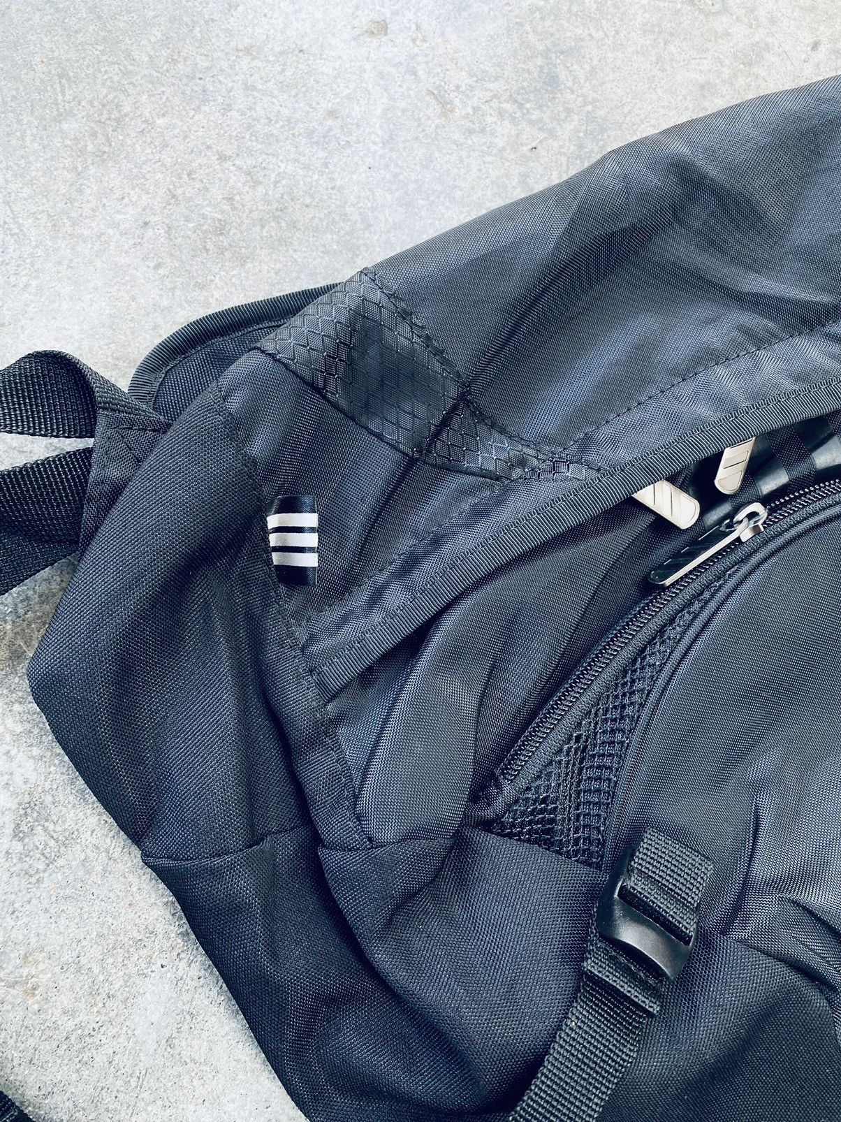 Adidas Vintage Adidas CrossBody Bag Size ONE SIZE - 12 Thumbnail