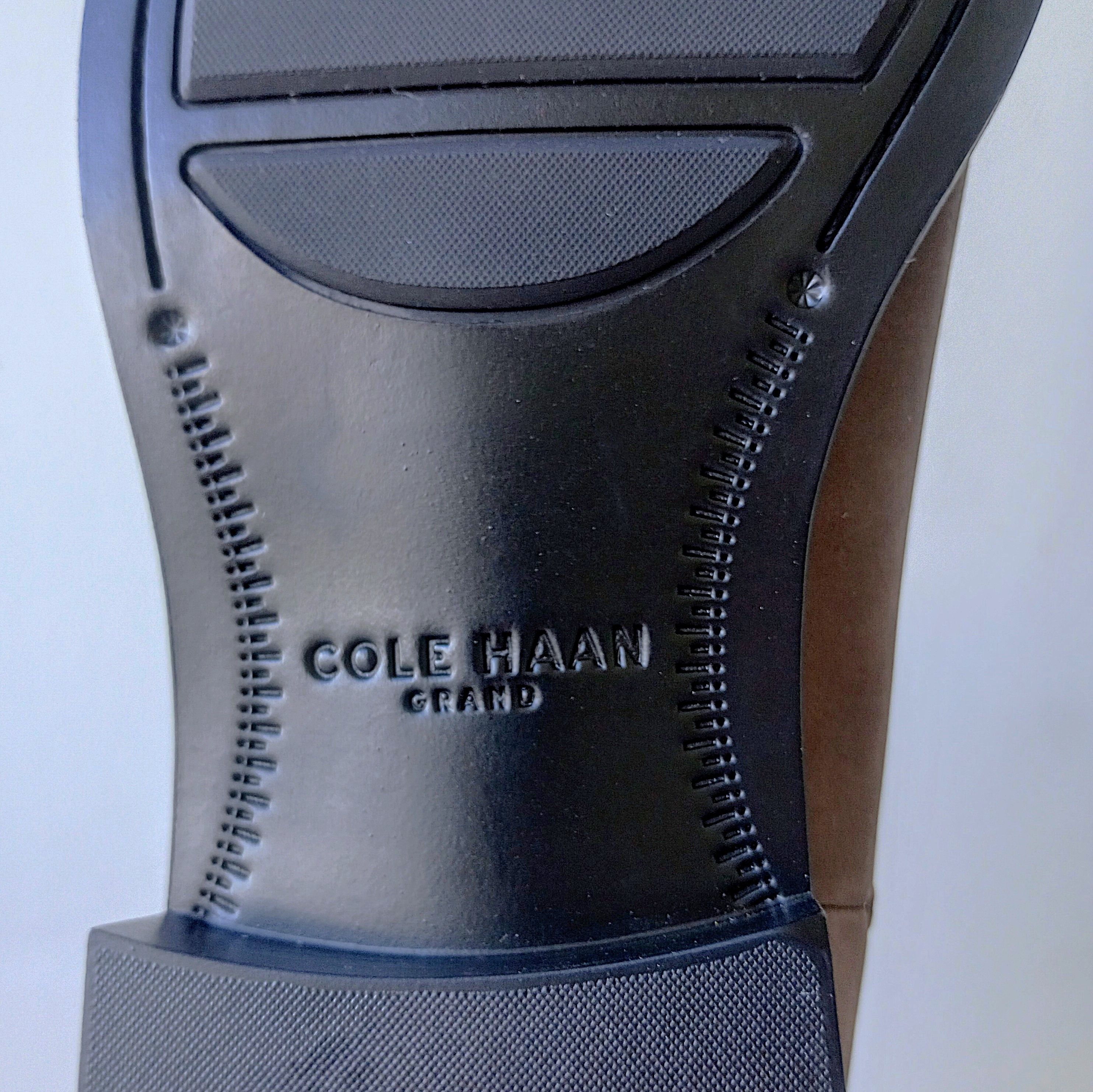 Cole Haan Cole Haan Men's Water Resistant Hawthorne Chelsea Boot Size US 10.5 / EU 43-44 - 14 Thumbnail