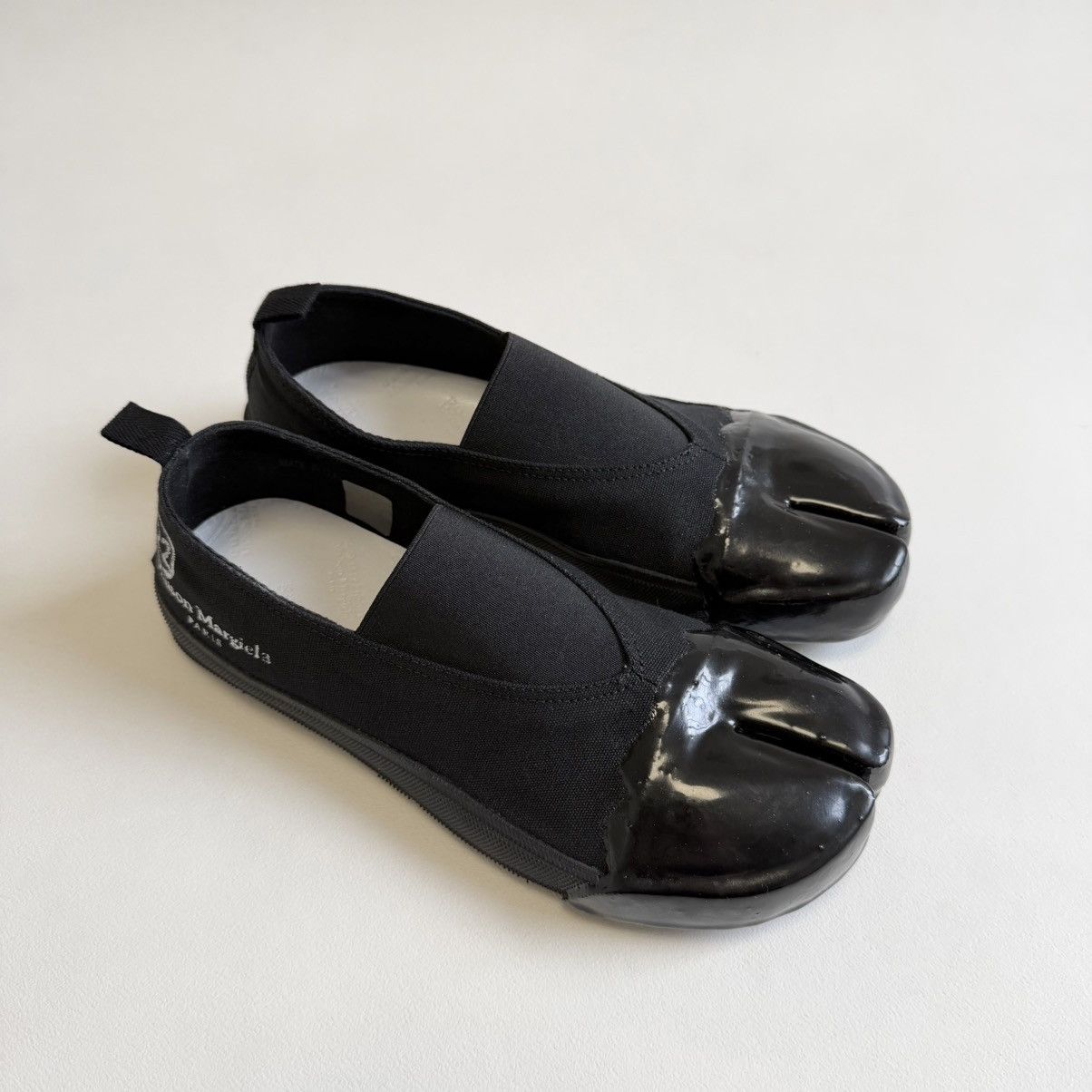 Maison Margiela S/S 20 Black ‘Resin Dipped’ Tabi Sneakers Size US 7 / IT 37 - 5 Thumbnail