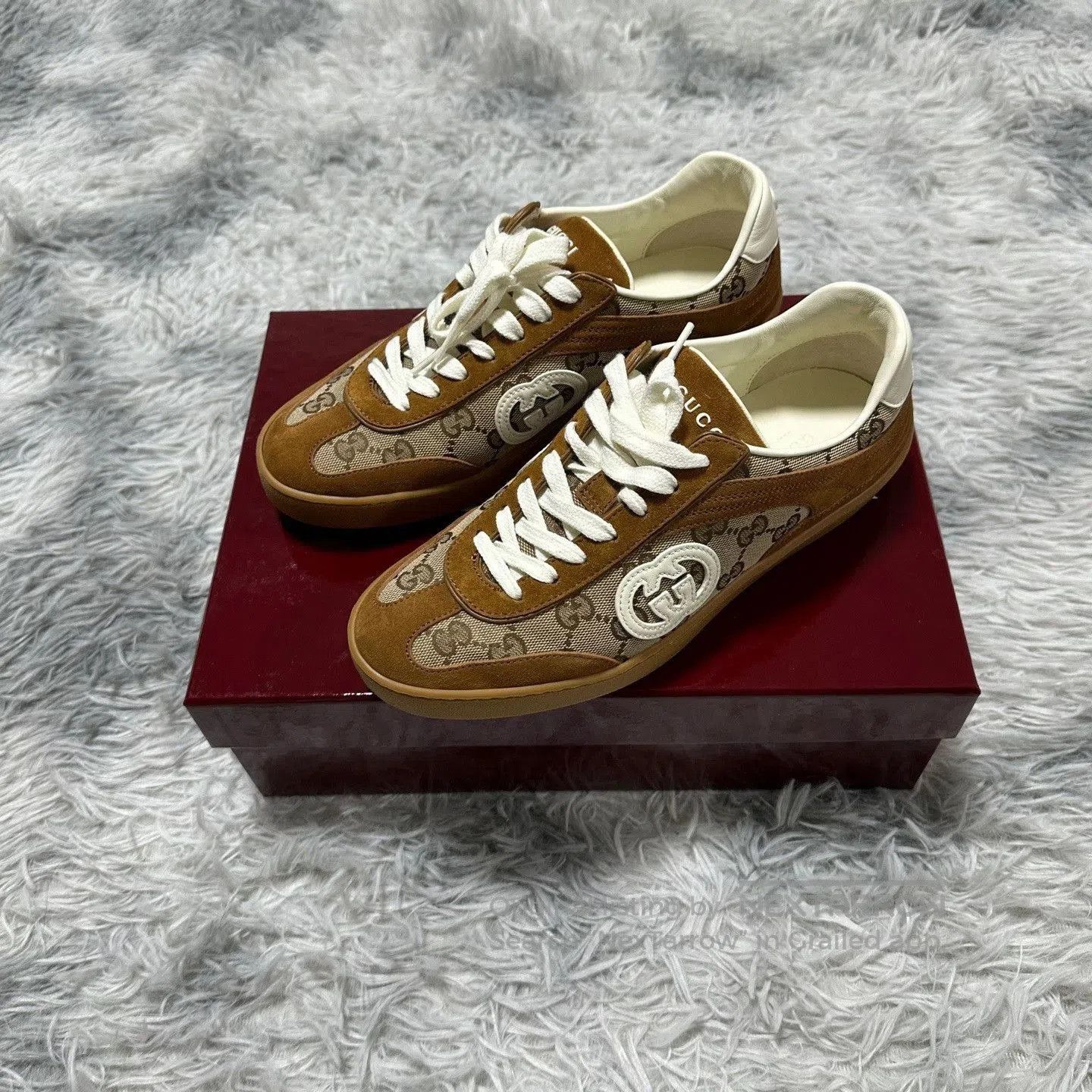 Gucci gucci brown low-top lace-up sneakers for women. Size US 7 / IT 37 - 1 Thumbnail