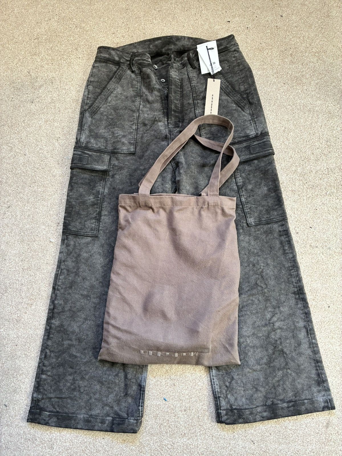 Rick Owens Drkshdw Rick owens drkshdw distressed cargo pants Size US 36 / EU 52 - 2 Thumbnail