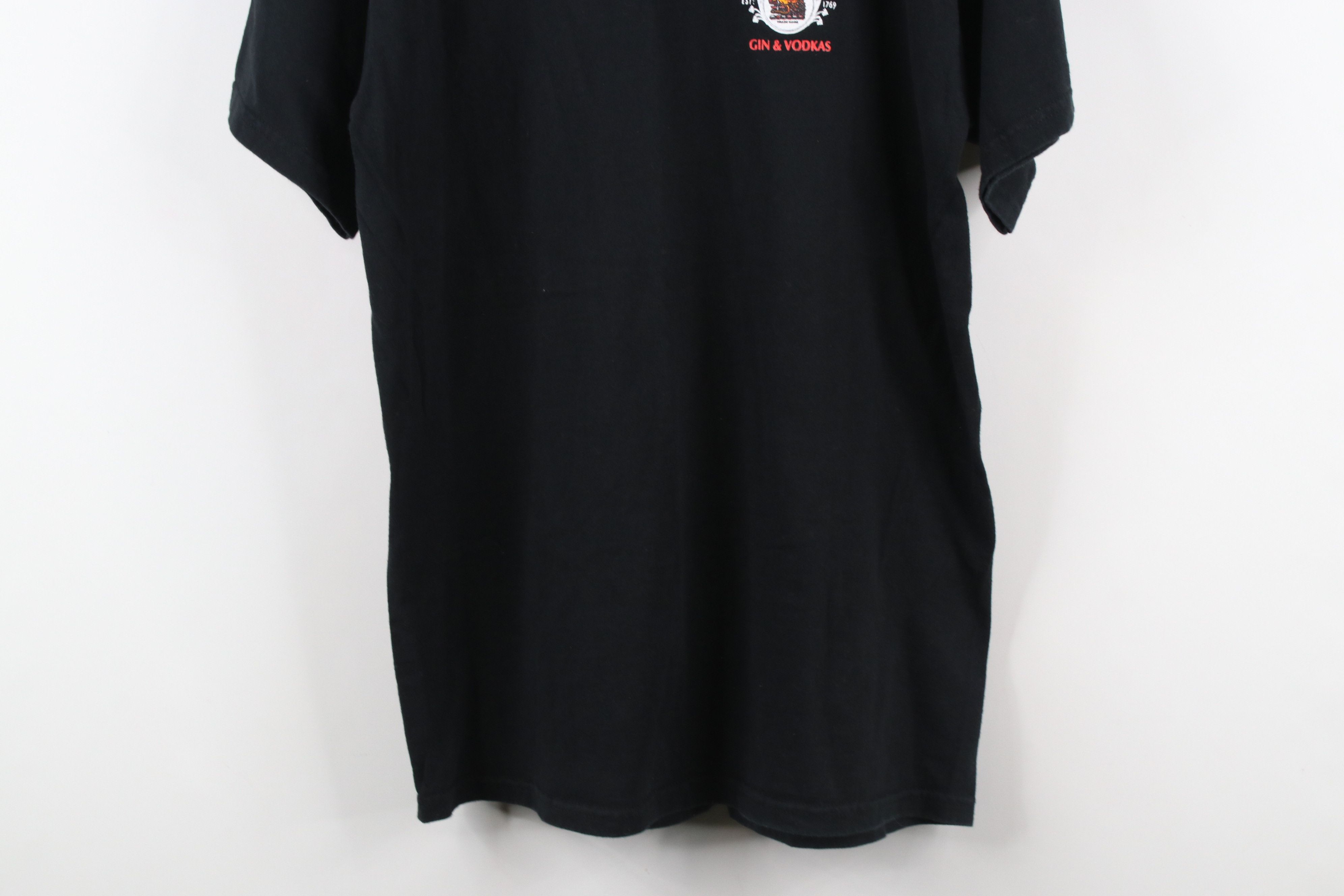 Vintage Vintage 90s Gordons Gin and Vodkas Short Sleeve T-Shirt Size US L / EU 52-54 / 3 - 3 Thumbnail