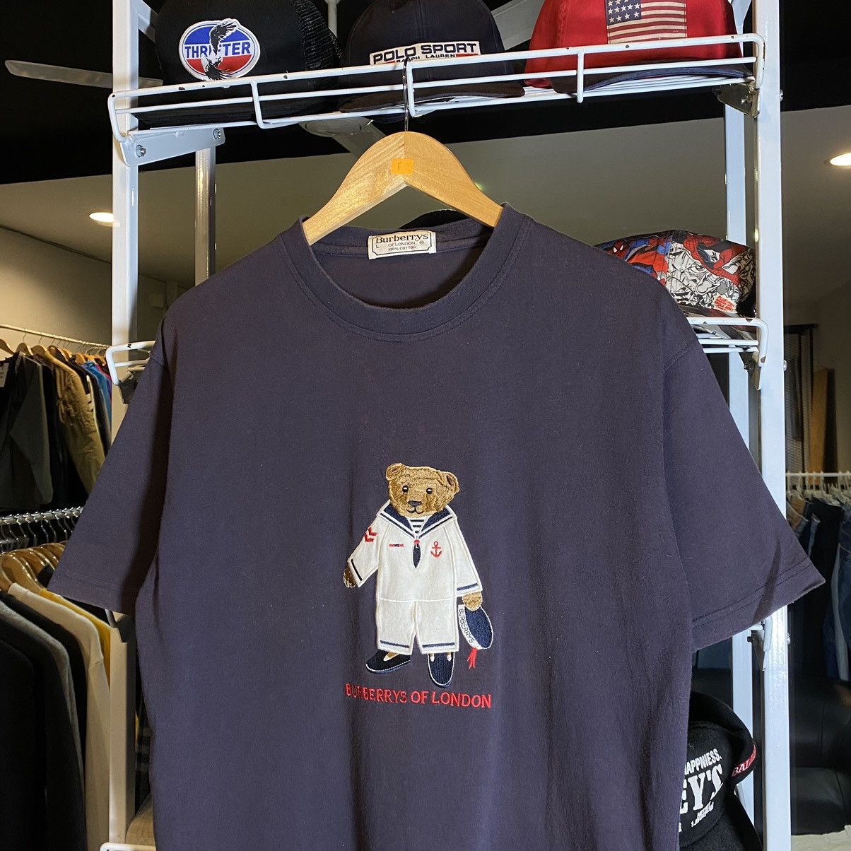 Burberry Vintage Burberrys Bear Embroidered Tee Size US L / EU 52-54 / 3 - 3 Thumbnail