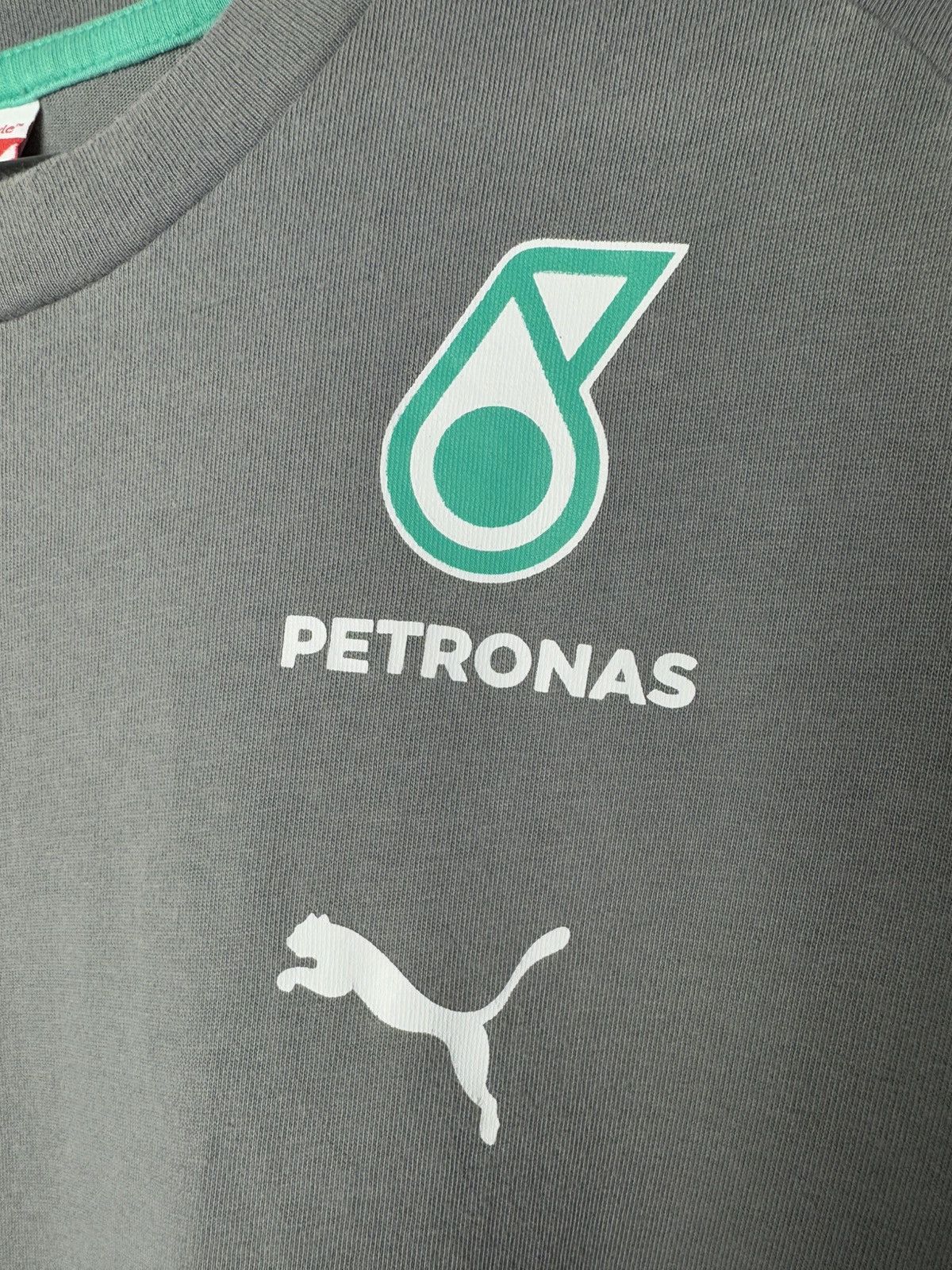 Formula 1 Mercedes AMG Petronas F1 Racing Team Short Sleeve T-Shirt Size US S / EU 44-46 / 1 - 4 Thumbnail