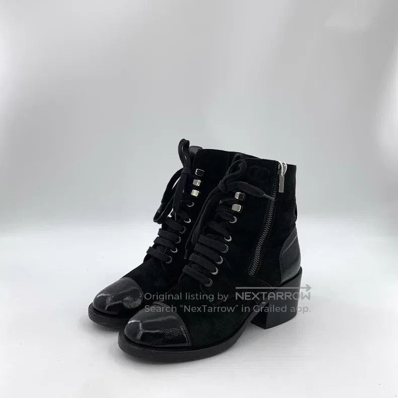 Chanel Black leather lace-up casual thick-heeled boots