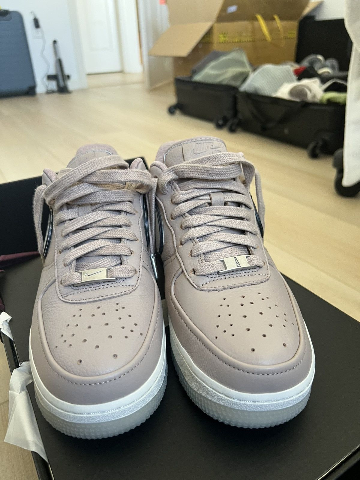 A Ma Maniere × Nike A Ma Maniere Nike Air Force 1 Size US 7.5 / EU 40-41 - 4 Thumbnail