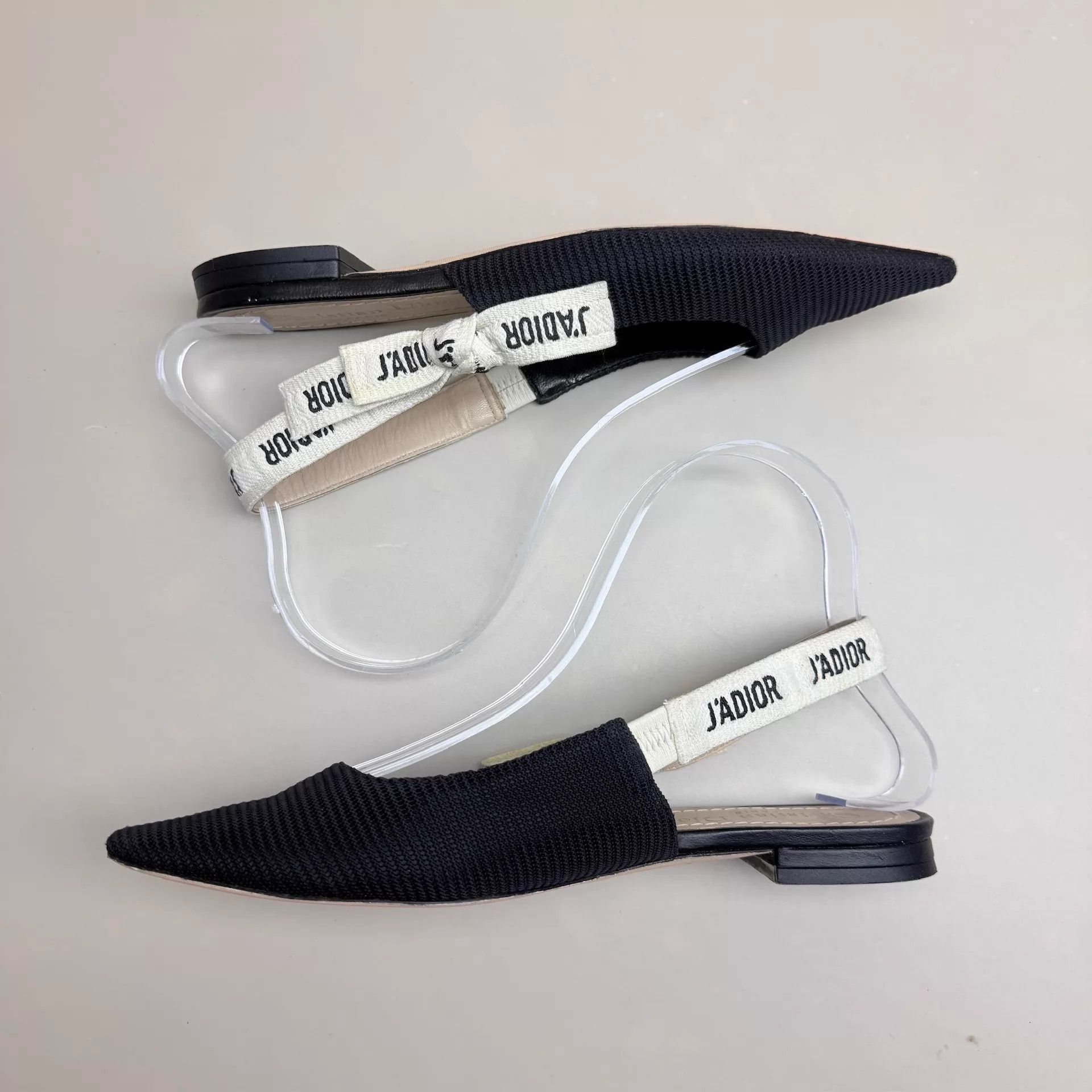 Dior Dior Black White Logo Embroidered Low Heel Pumps 35 Size US 4.5 / IT 34.5 - 5 Thumbnail