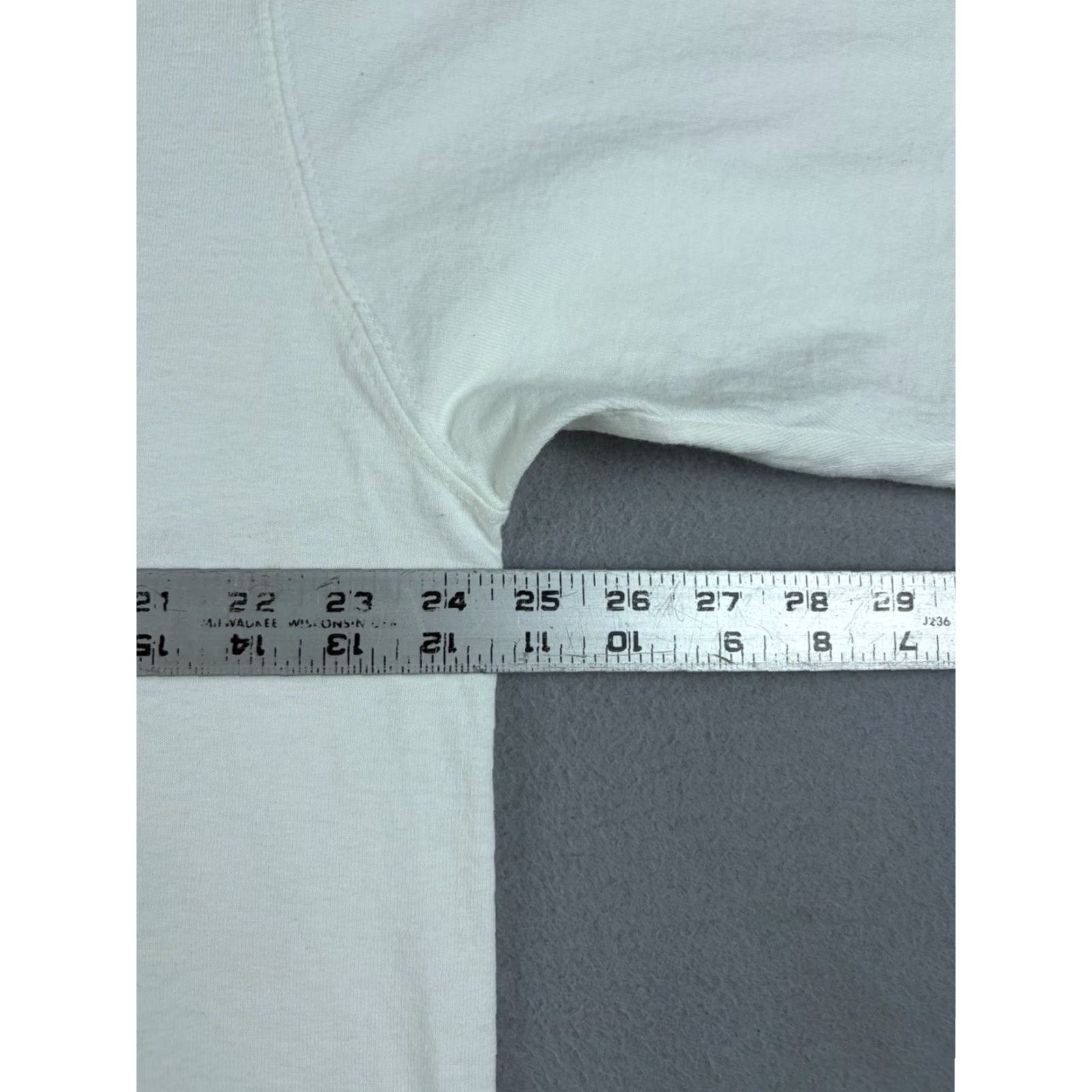 Champion Champion T-Shirt Men XL White 100% Cotton Basketball Collabor+Aid Crew Neck Short Sleeve Regular Sports All Seasons Images Included Size US XL / EU 56 / 4 - 6 Thumbnail