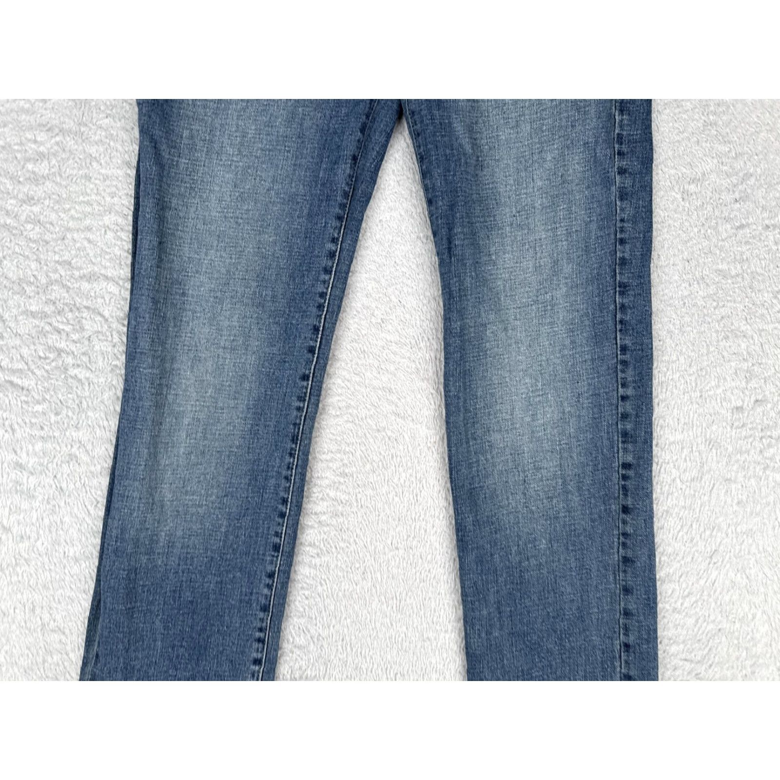 Lucky Brand Lucky Brand Jeans Womens 8 Blue Midrise Straight Medium Wash Denim Casual 29x31 Size 30" / US 8 / IT 44 - 3 Thumbnail