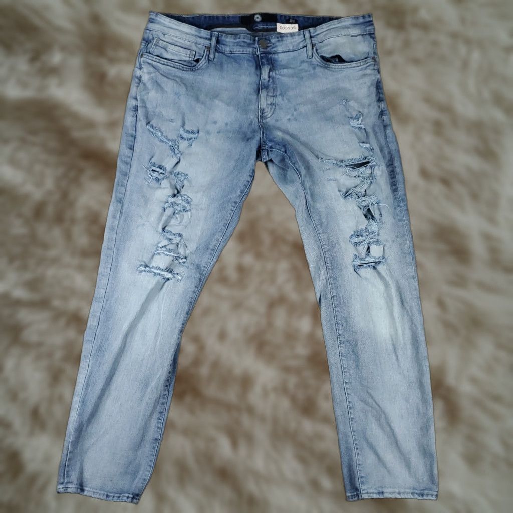 Jordan Craig Jordan Craig Jeans Mens 42x32 Blue Distressed Straight Denim Pants Size US 42 / EU 58 - 1 Thumbnail