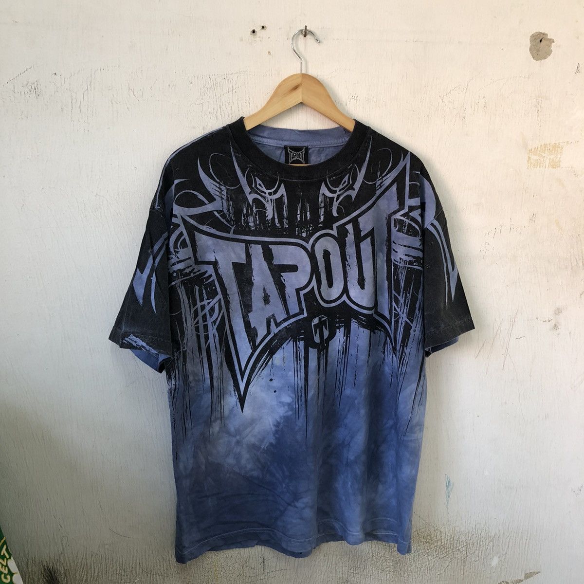 Affliction × Tapout × Vintage OVP TapoutTee Shirt Blue XL Mad Size US XL / EU 56 / 4 - 1 Thumbnail