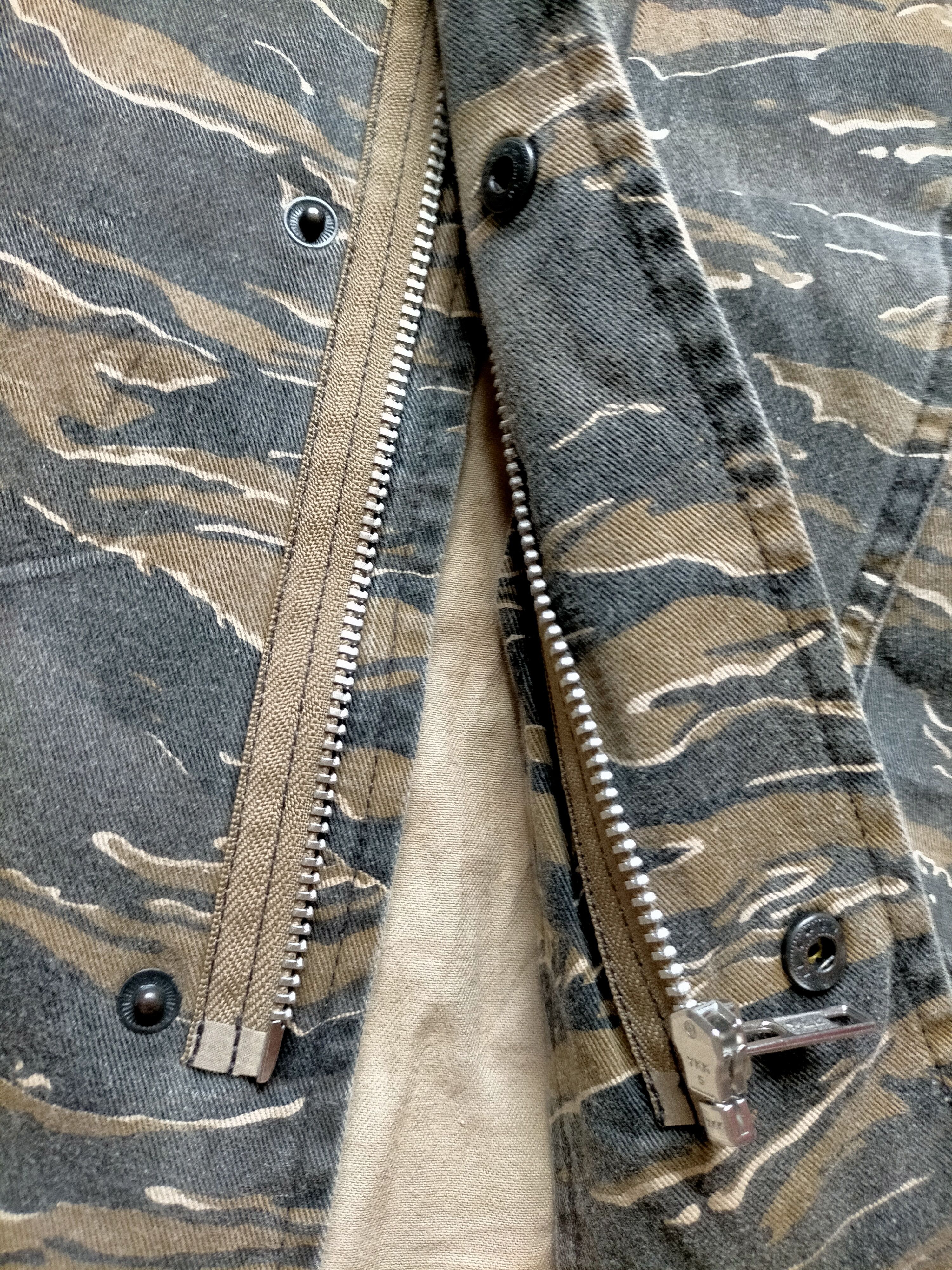 Hysteric Glamour Right On tiger stripe Jacket Size US L / EU 52-54 / 3 - 12 Thumbnail