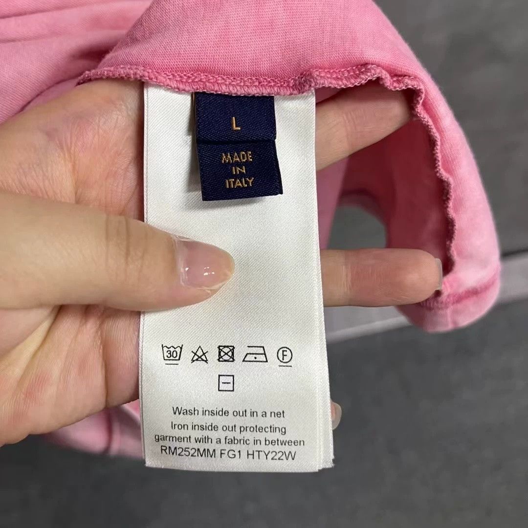 Louis Vuitton Louis Vuitton 2025 Pink Men's Washed T-shirt Size US L / EU 52-54 / 3 - 3 Thumbnail
