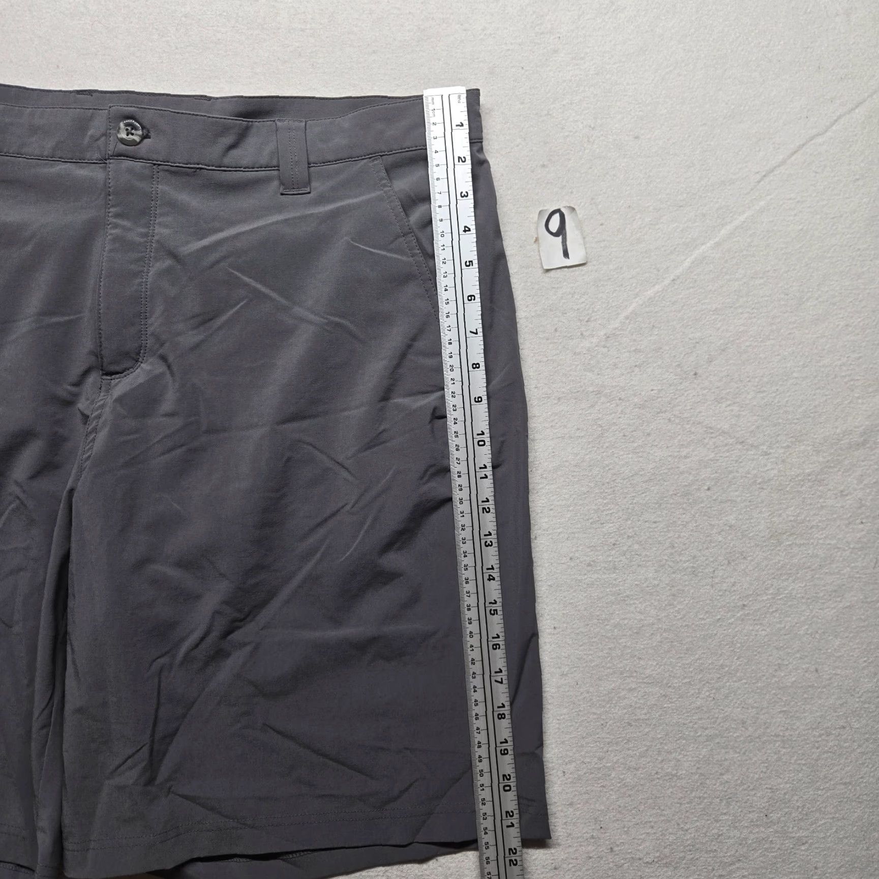 Vintage Columbia Cargo Shorts Men Regular 40 Gray 10" Inseam Casual Outdoor Pants Regular Fit Shortens 40 Mens Size US 40 / EU 56 - 5 Thumbnail