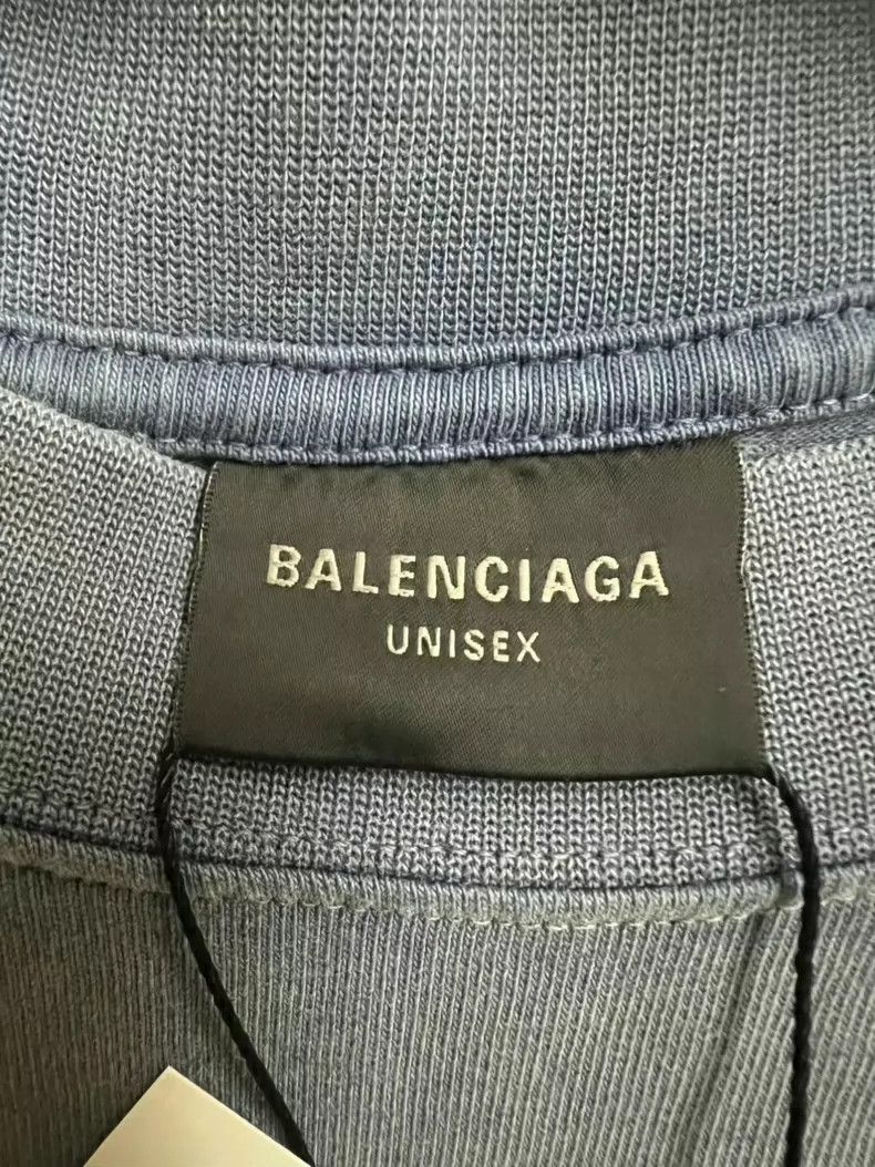 Balenciaga Balenciaga Haze Blue Patch Logo Short Sleeve L Size Size US L / EU 52-54 / 3 - 2 Thumbnail