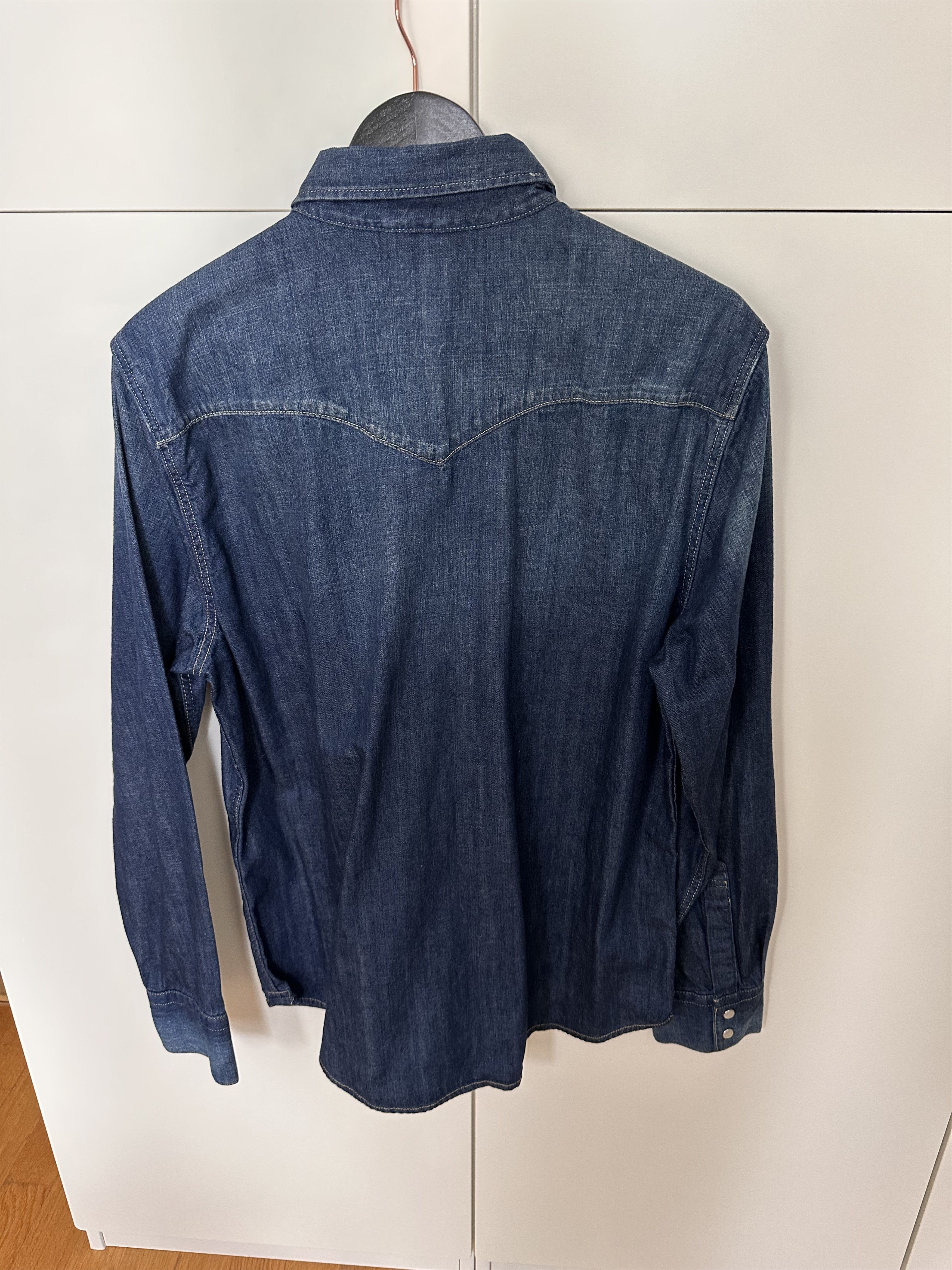 Levi's Levi’s Western Denim Shirt – Snap Button – Size L Size US L / EU 52-54 / 3 - 4 Thumbnail