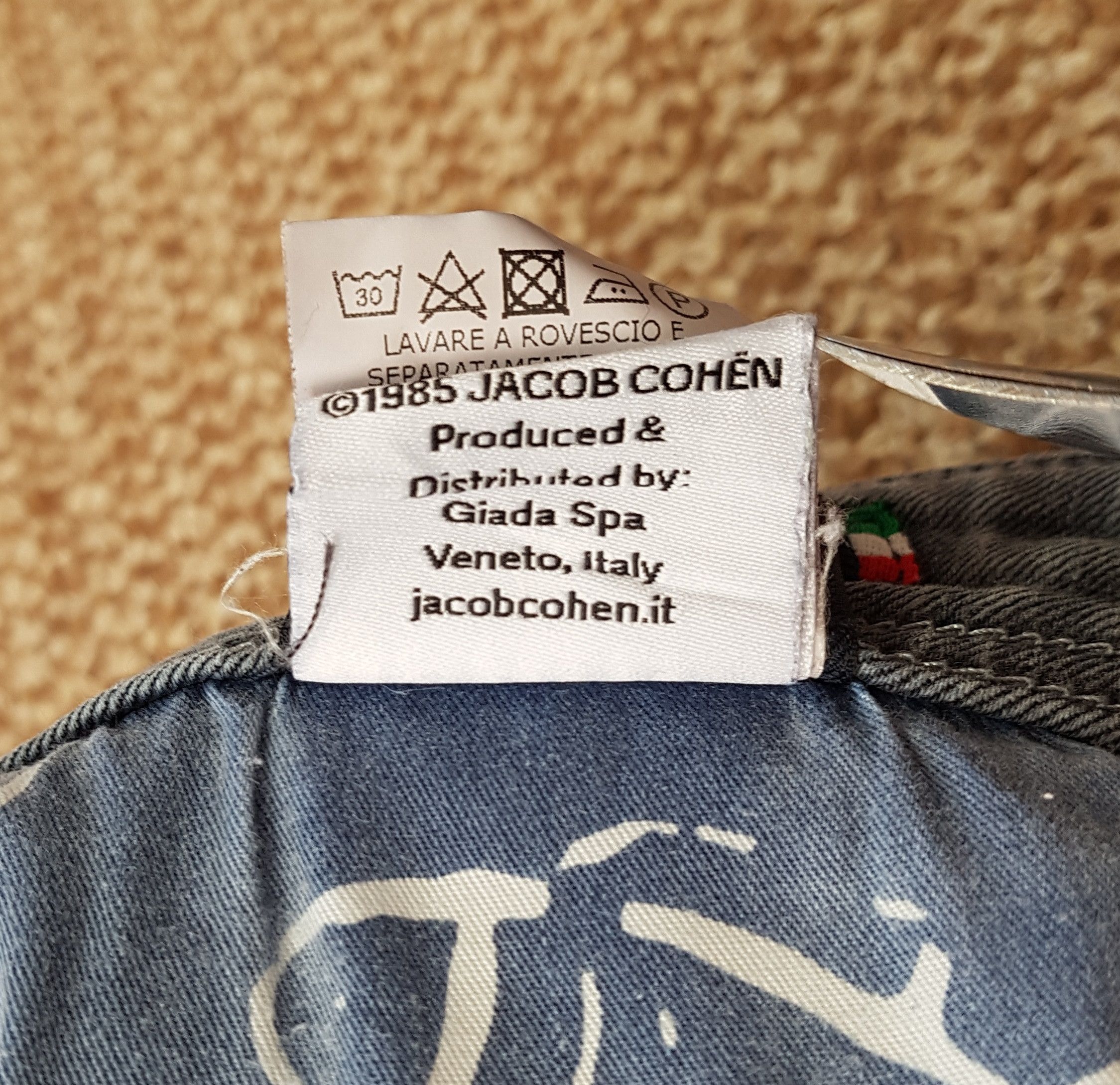 Jacob Cohen Jacob Cohen J688 Comf Denim Jeans made in Italy sz W32 Size US 32 / EU 48 - 17 Thumbnail