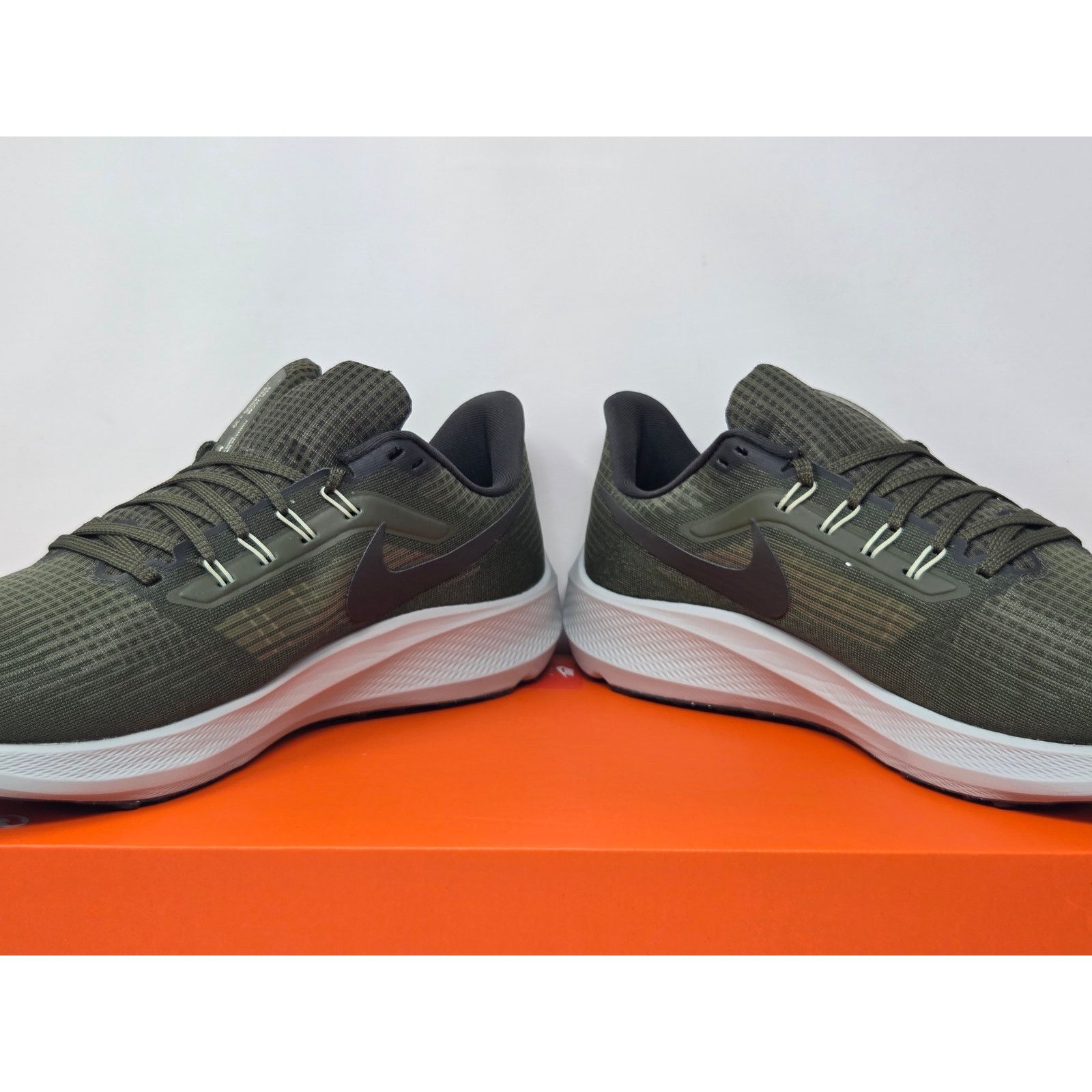 Nike DS Nike Pegasus 39 CARGO KHAKI DH4071-300 Size US 13 / EU 46 - 6 Thumbnail