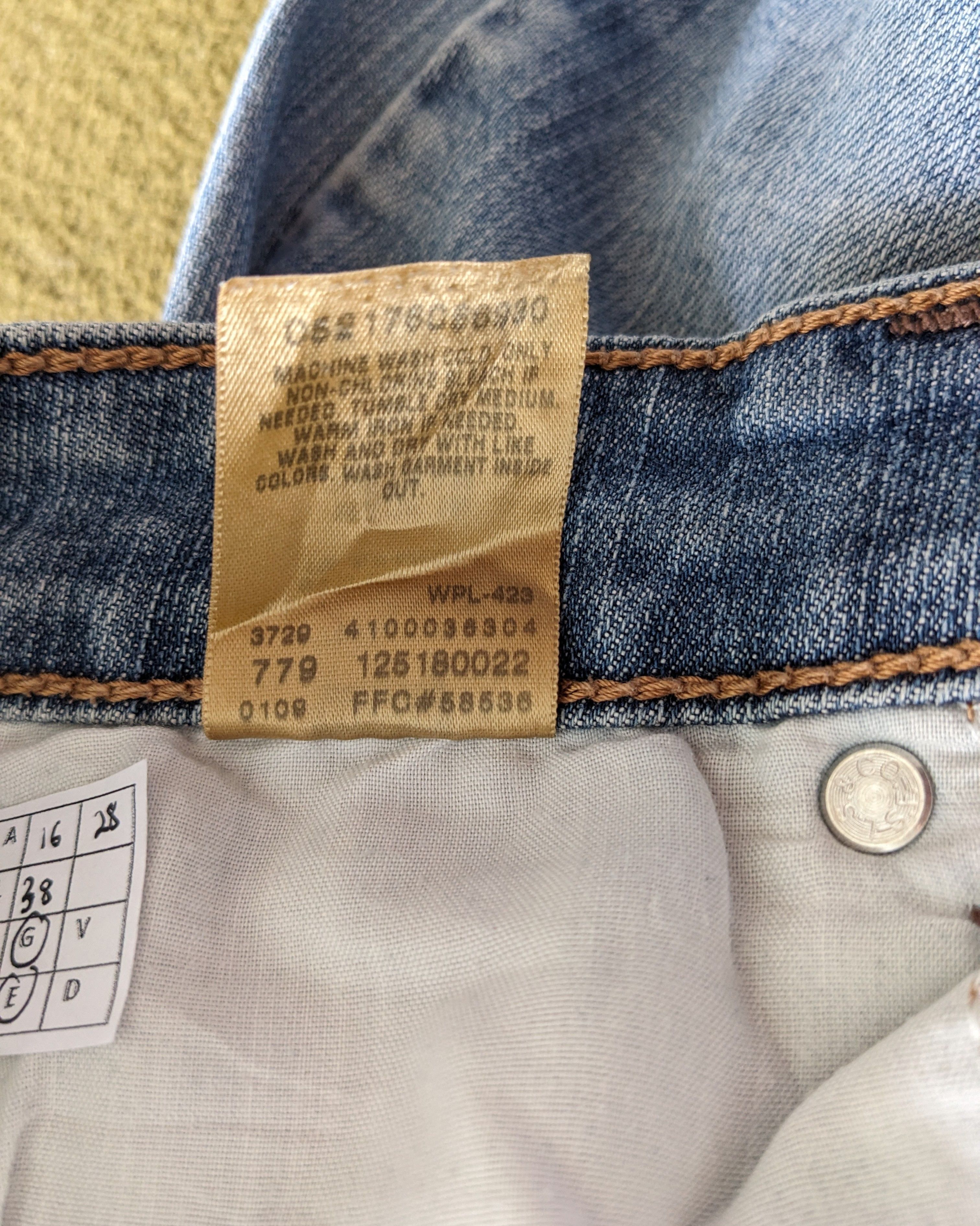 Vintage Vintage Levi's American Brand Distressed Jeans Size US 32 / EU 48 - 12 Thumbnail