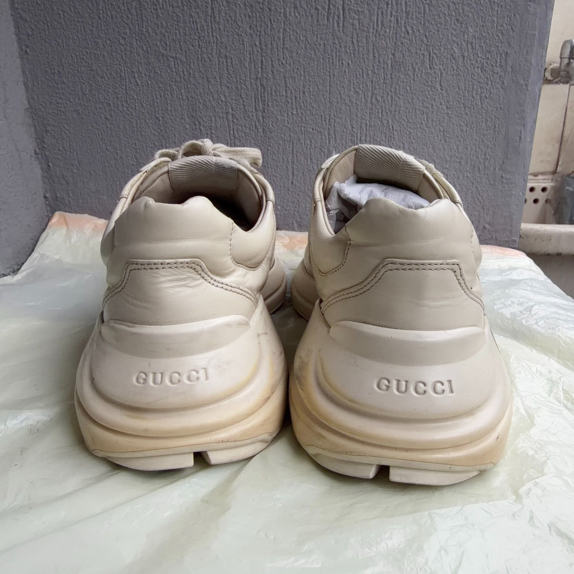 Gucci GUCCI Rhyton Logo Low-Top Men's Sneakers Size US 6.5 / EU 39-40 - 3 Thumbnail