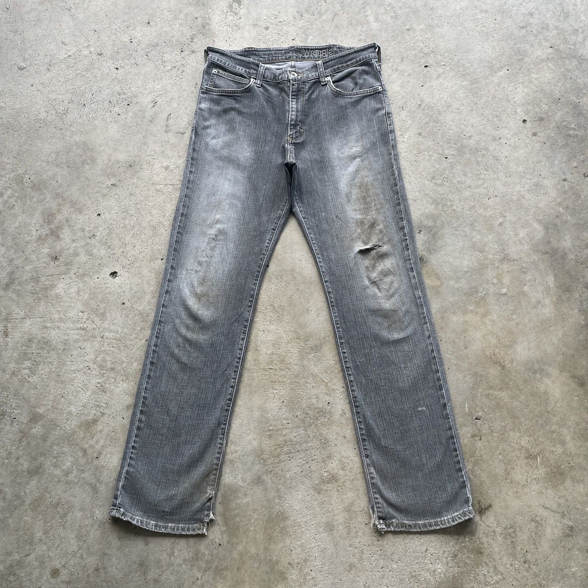 Wrangler W33 Vintage Wrangler Jean Distressed Faded Black Pants Denim Size US 33 - 1 Thumbnail