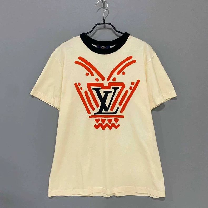 Louis Vuitton Louis Vuitton Beige large logo short sleeve Size US XL / EU 56 / 4 - 2 Thumbnail