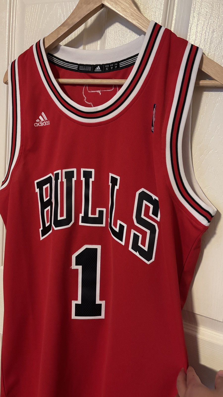 Adidas BRAND NEW ADIDAS DROSE CHICAGO BULLS JERSEY SZ S Size US S / EU 44-46 / 1 - 2 Thumbnail