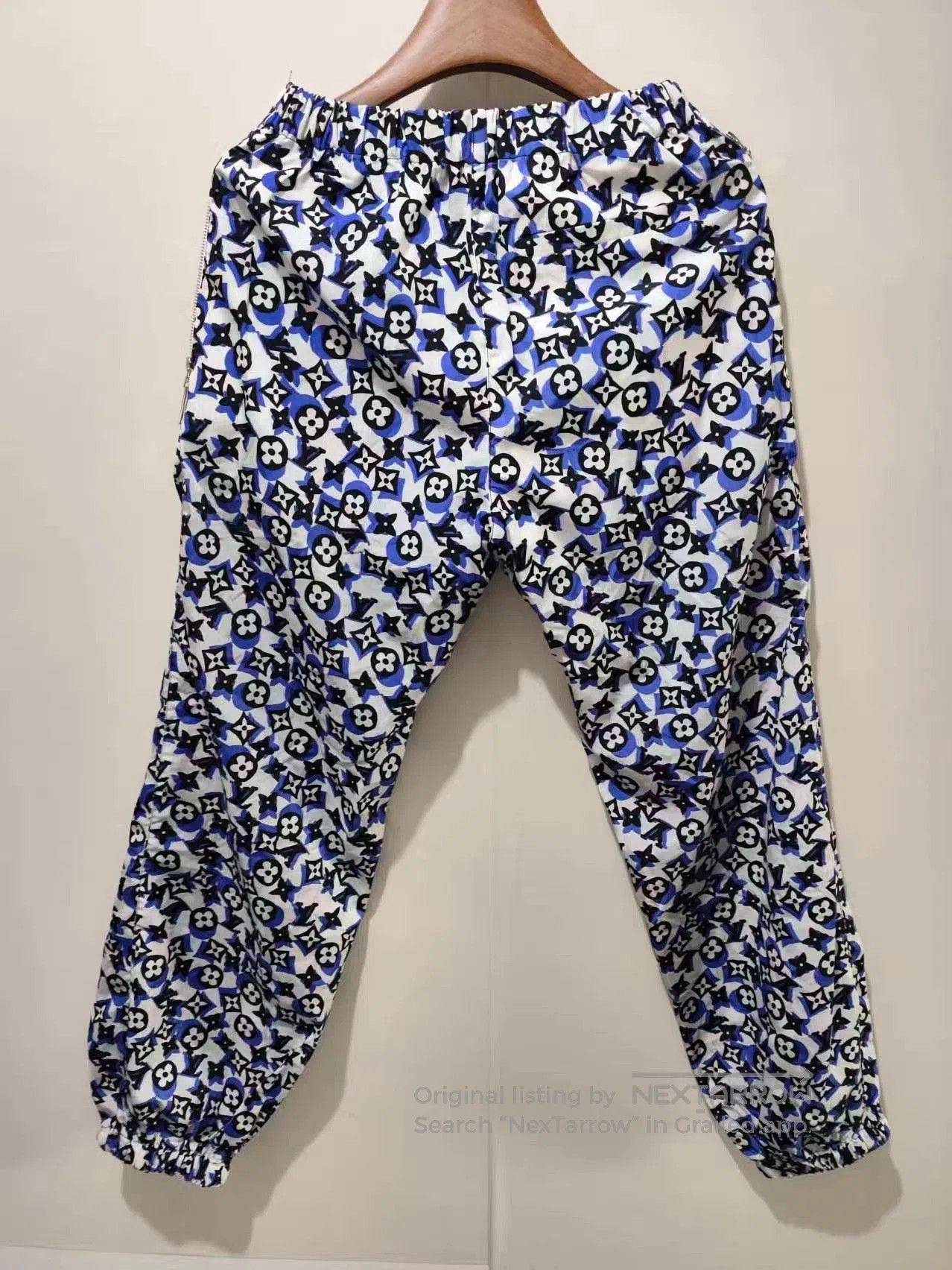 Louis Vuitton White Patterned Casual Pants Size 36. Size US 36 / EU 52 - 2 Thumbnail