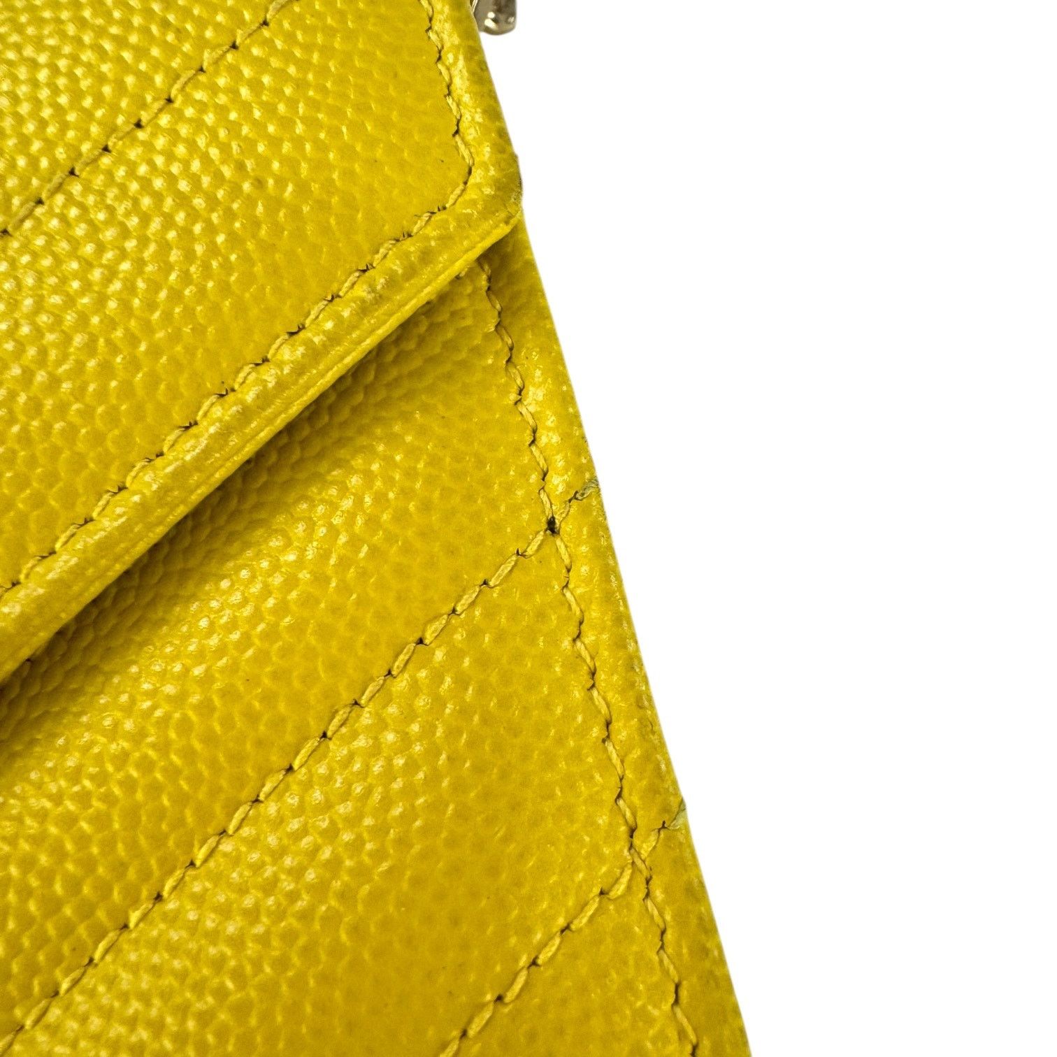 Yves Saint Laurent Saint Laurent Cassandre Envelope Wallet-On-Chain Bag Size ONE SIZE - 18 Thumbnail