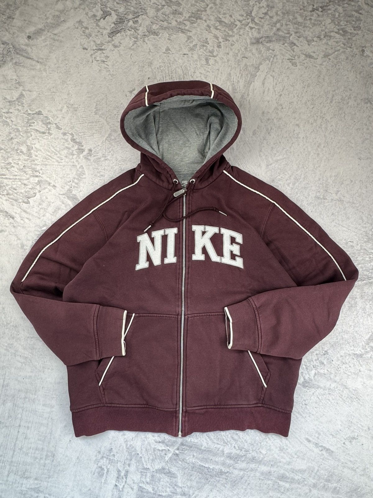Nike × Vintage NIKE VINTAGE CENTER LOGO OVERSIZE BOXY ZIP HOODIE Size US L / EU 52-54 / 3 - 3 Thumbnail
