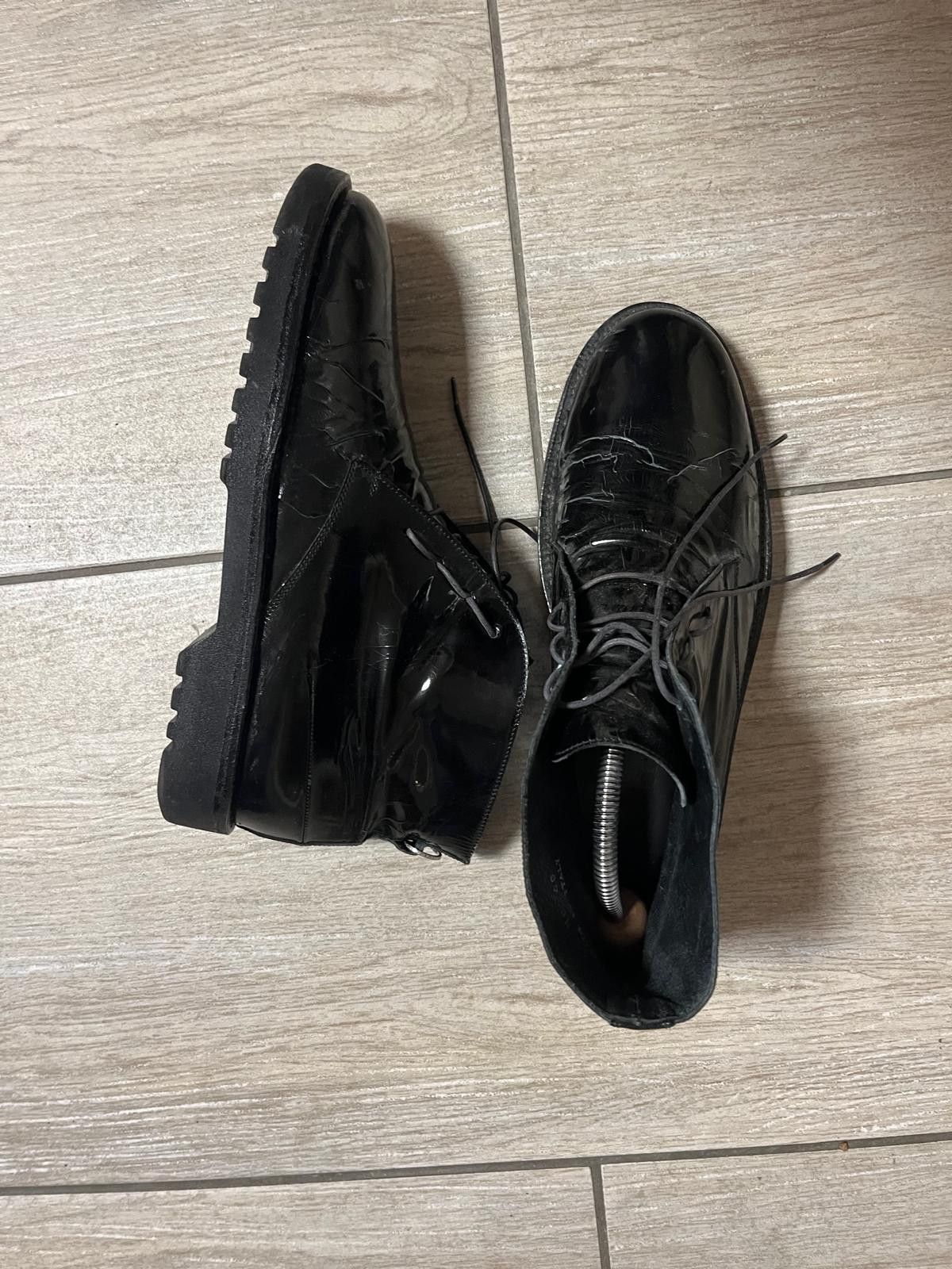 Dior AW/03 Luster Mid Boots Patent Leather Size US 7 / EU 40 - 1 Thumbnail