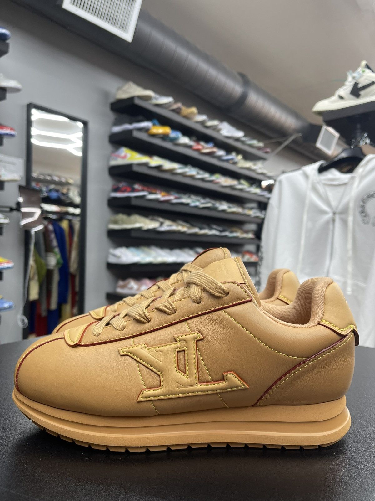 Louis Vuitton Size 7.5US/6.5LV - Louis Vuitton x Nigo Buttersoft 1AIK8 Size US 6.5 / EU 39-40 - 3 Thumbnail