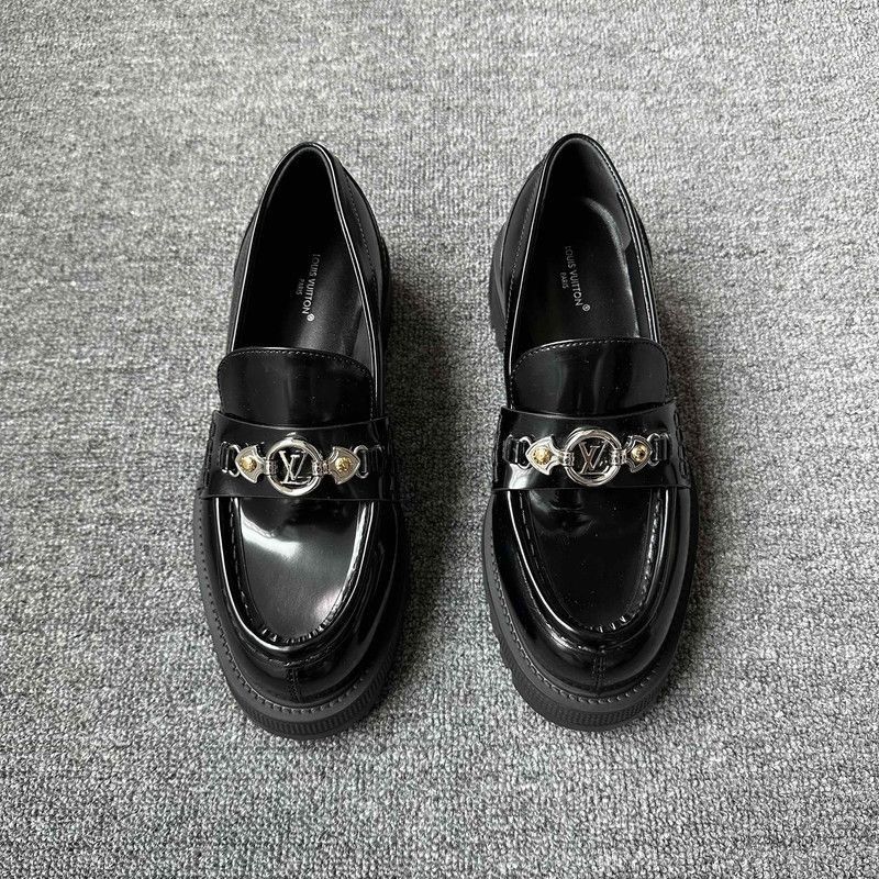 Louis Vuitton Louis Vuitton District Black Leather Loafers -2505 Size US 6 / IT 36 - 2 Thumbnail
