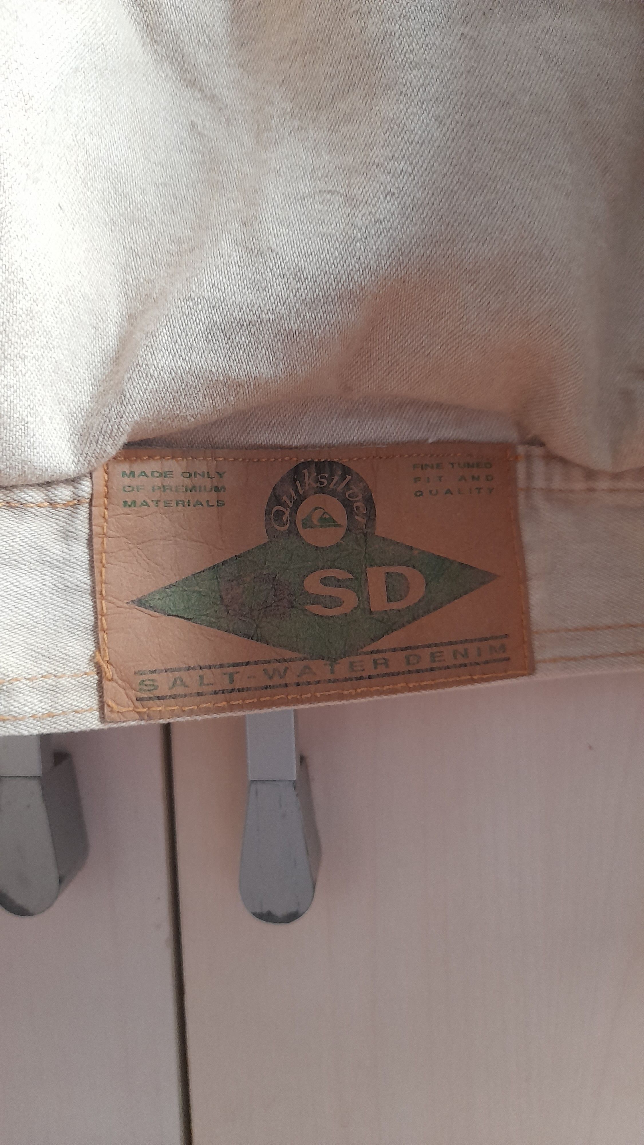 Quiksilver × Vintage Vintage Quiksilever Salt Water Denim Trucket Size US XL / EU 56 / 4 - 8 Thumbnail