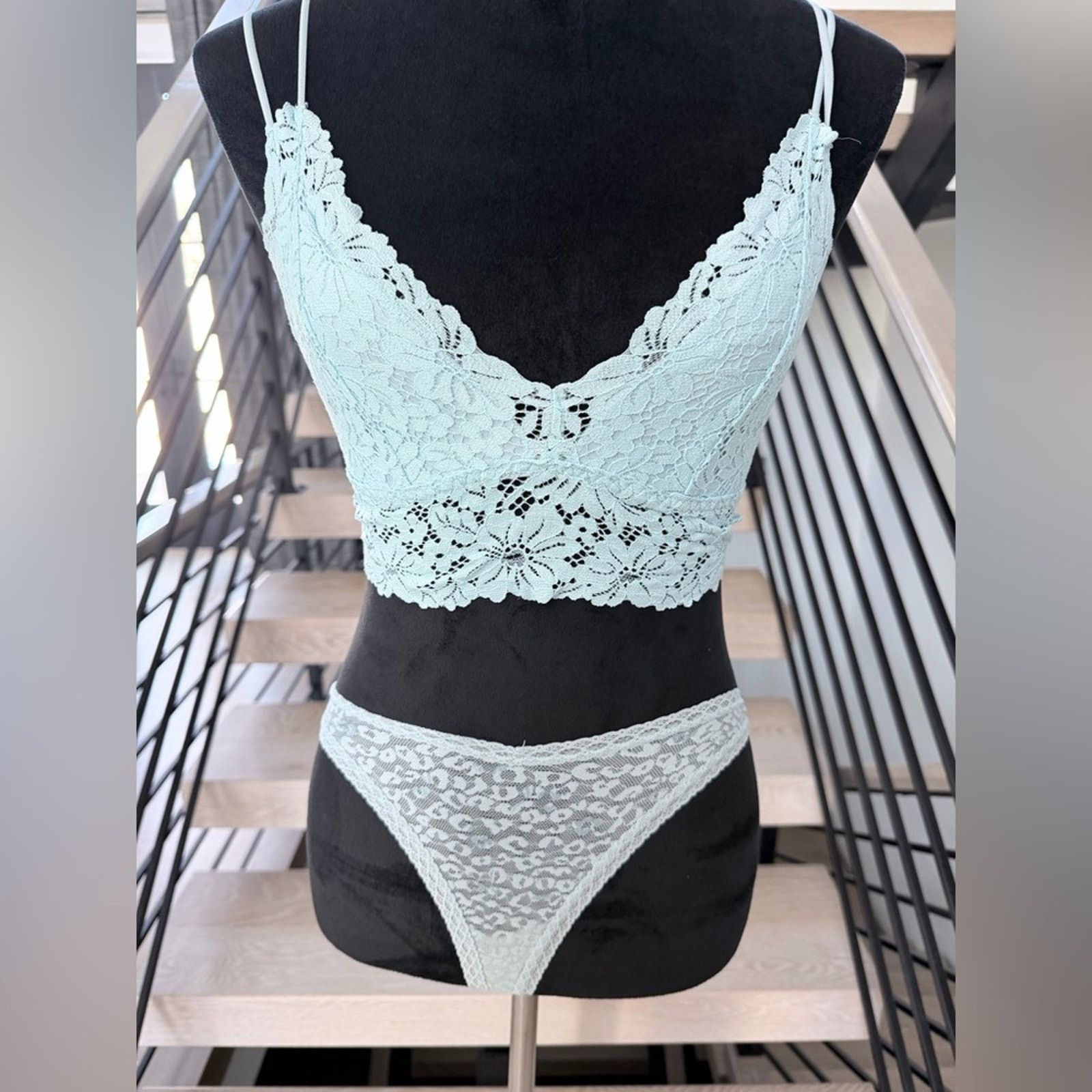 Victoria's Secret Victoria Secret Light Blue Lace Bralette & Panties Set S Size ONE SIZE - 2 Thumbnail