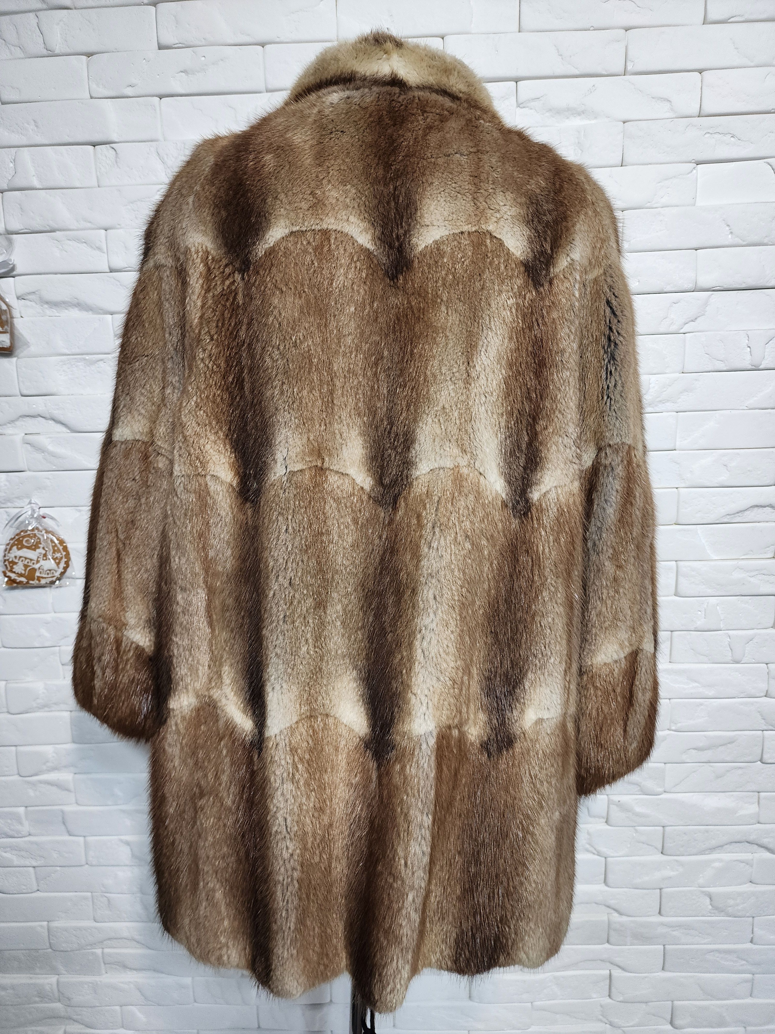 Furla Warm Brown Women's Fur Coat. Size L / US 10 / IT 46 - 4 Thumbnail