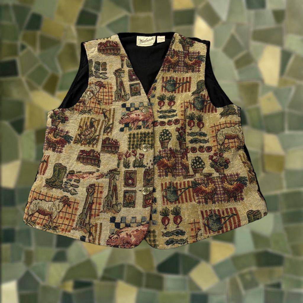 Vintage VEST Woolrich Womens XL Black Tapestry Animal Print Corduroy Back Lined Size XL / US 12-14 / IT 48-50 - 1 Thumbnail