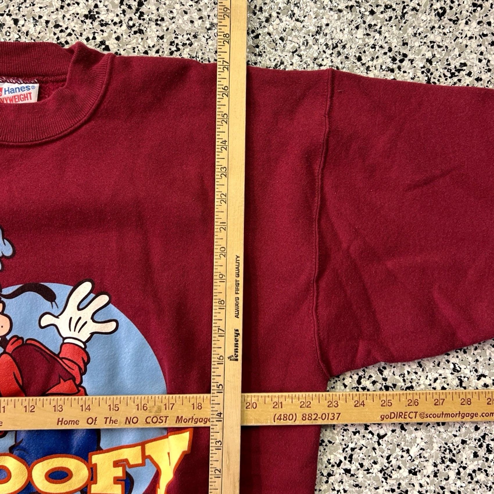 Hanes VINTAGE Hanes Disney Mickey Sweatshirt Mens XL Red Crewneck Graphic Print 90s Cartoon Goofy Size US XL / EU 56 / 4 - 5 Thumbnail