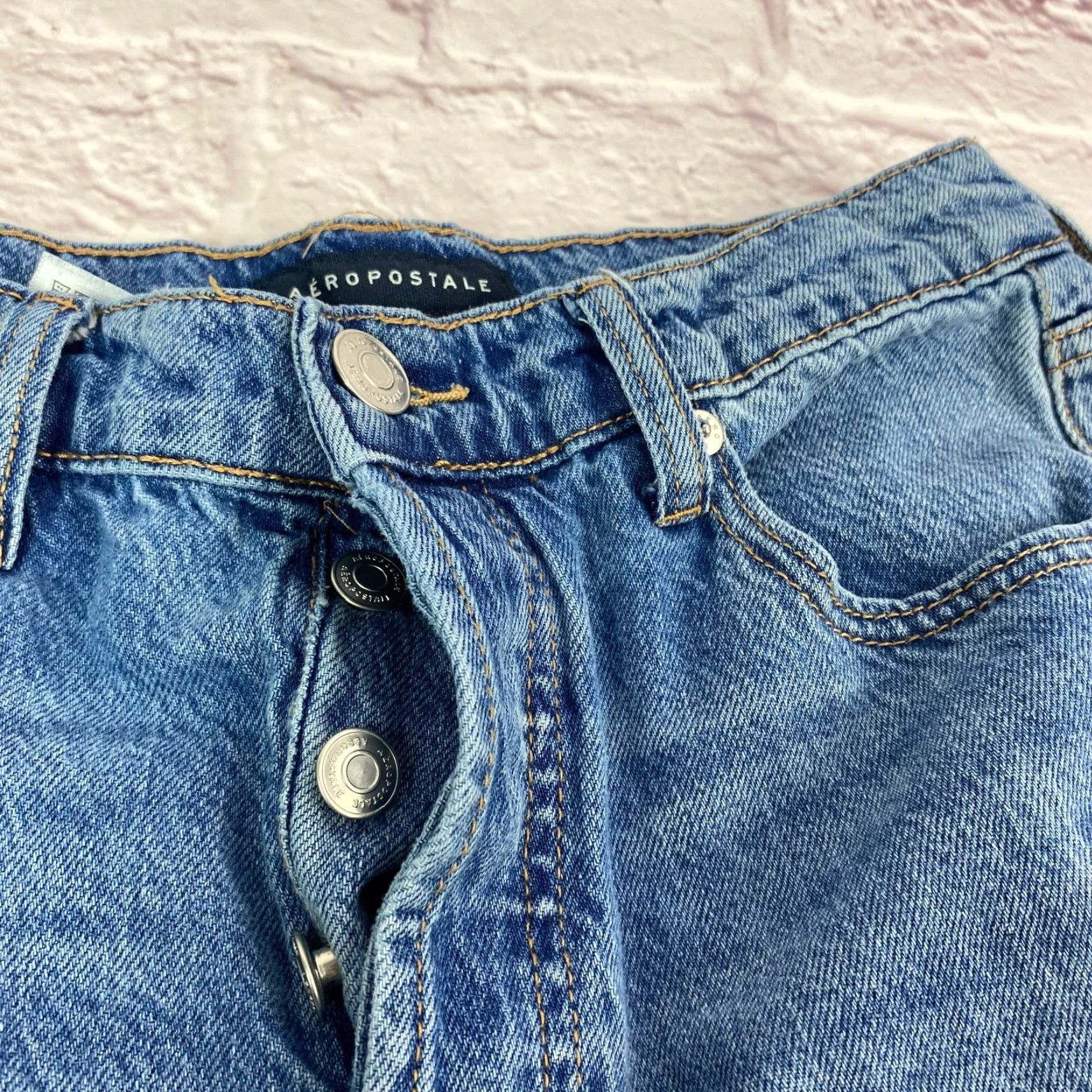 Vintage Aéropostale 90s Baggy Jeans Womens Size 8 High Rise Straight Distressed Button Fly Denim Blue 5-Pocket Design Jeans Womens Size 30" / US 8 / IT 44 - 2 Thumbnail