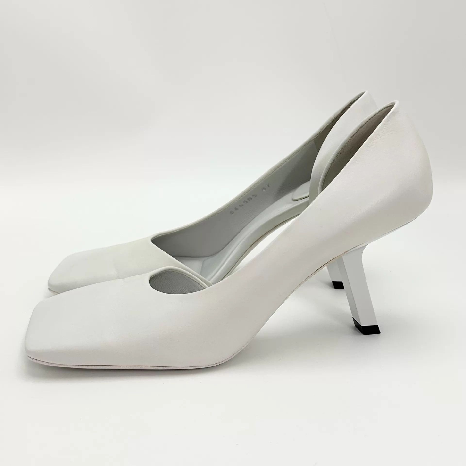 Balenciaga BALENCIAGA women's Square Toe High Heels 37 Size US 6.5 / IT 36.5 - 3 Thumbnail