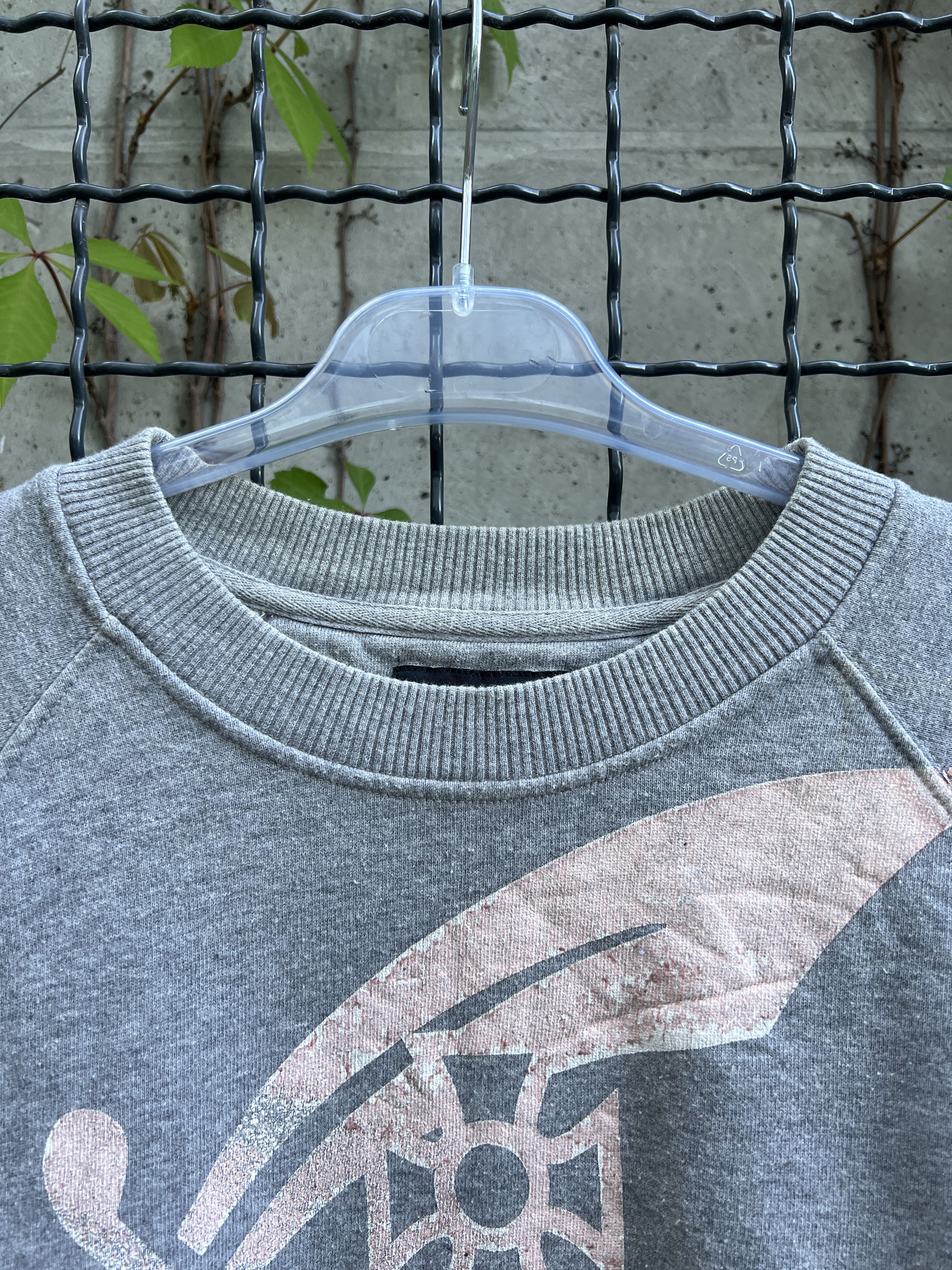 Vintage Vivienne Westwood Anglomania Chaos Gray Sweatshirt Size US S / EU 44-46 / 1 - 3 Thumbnail