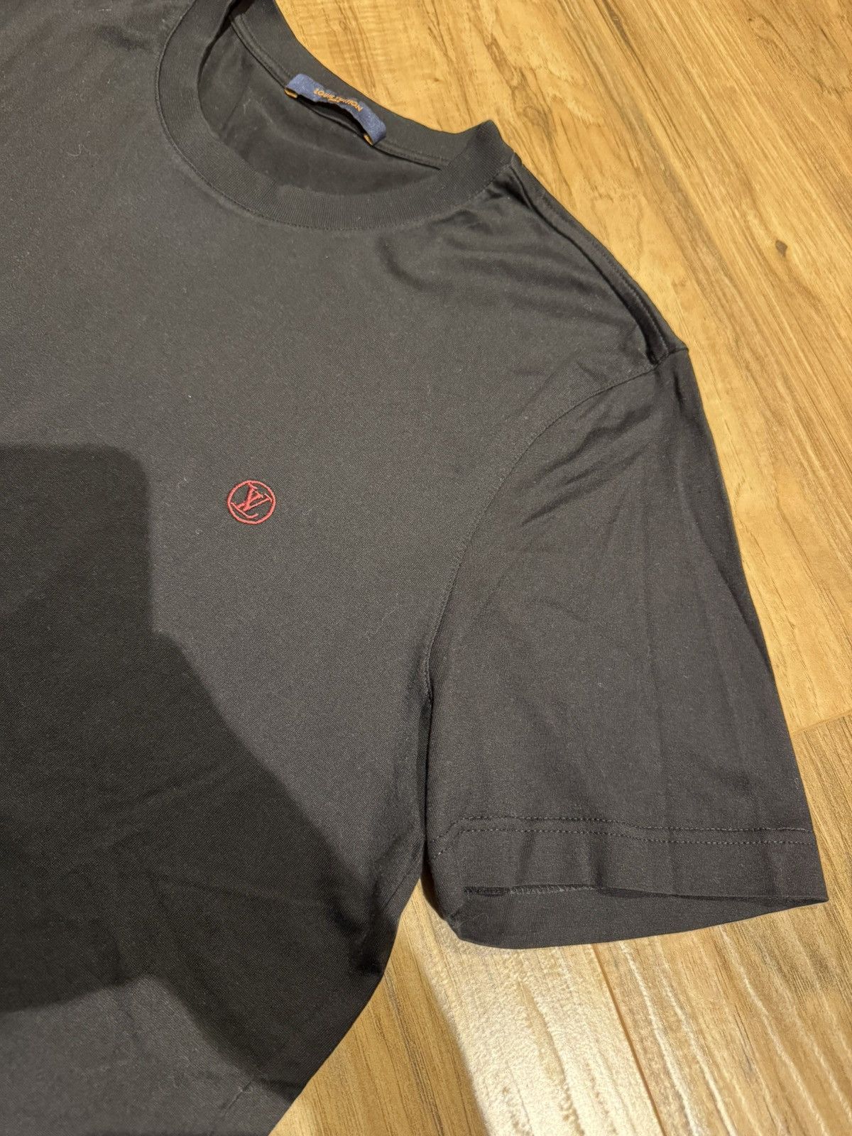 Louis Vuitton Louis Vuitton T-shirt Size US L / EU 52-54 / 3 - 2 Thumbnail