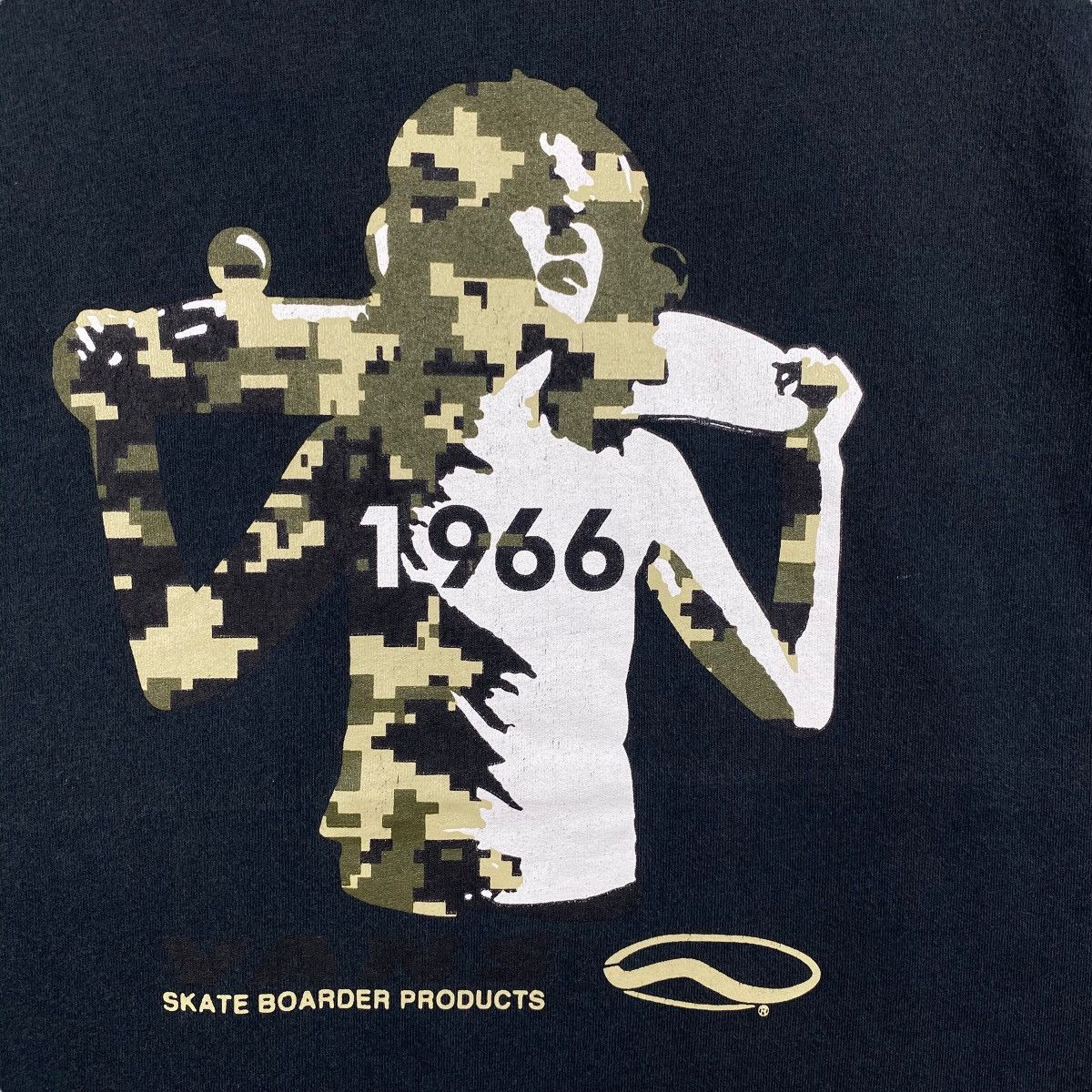 Vans Vintage 00's VANS Skate Boarder Products Graphic Faded Tee Size US XL / EU 56 / 4 - 2 Thumbnail