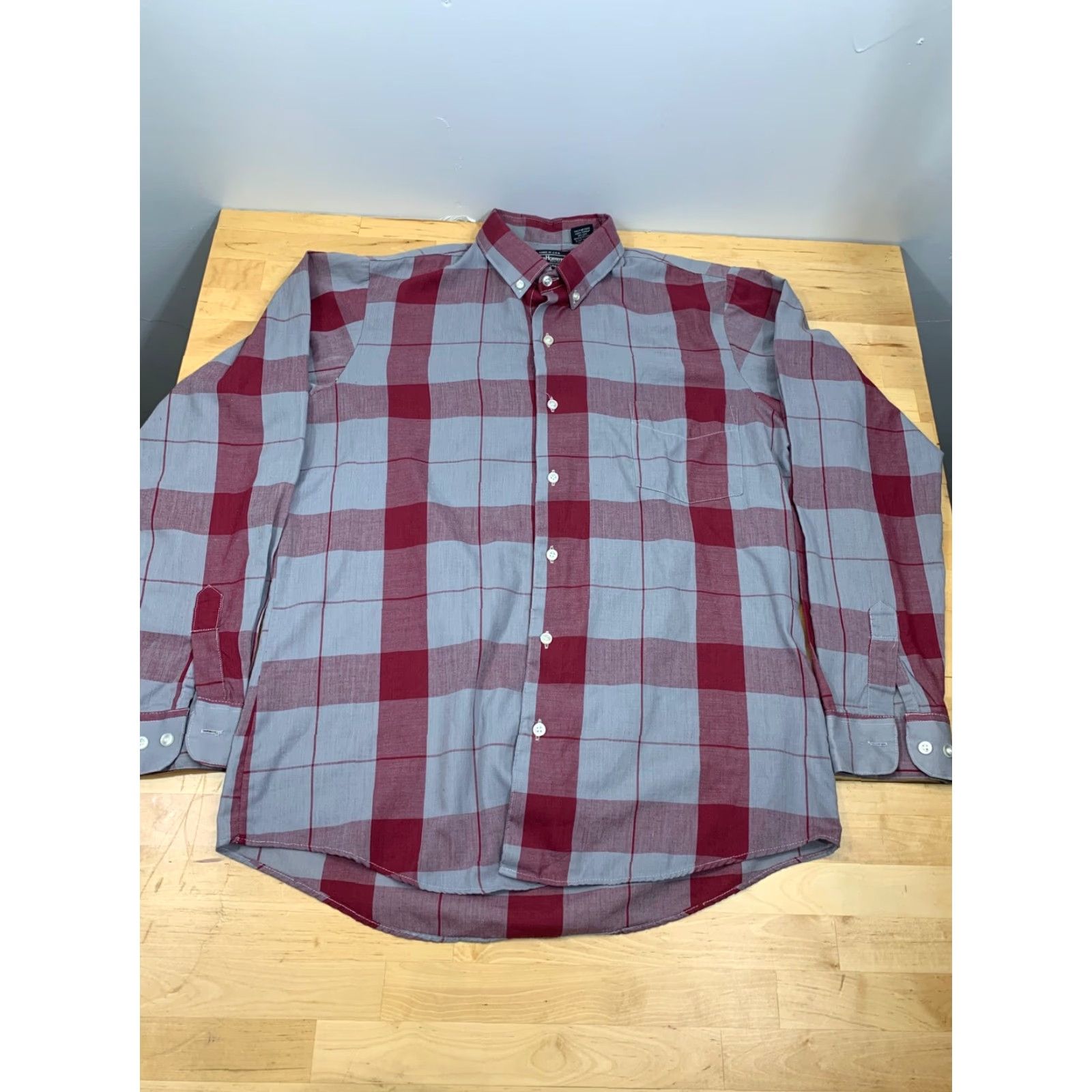 Vintage VINTAGE BonHomme Shirt Men's M 90s Red/Gray Geometric Button Down Collar Long Sleeve Made in USA #1844 Size US M / EU 48-50 / 2 - 3 Thumbnail